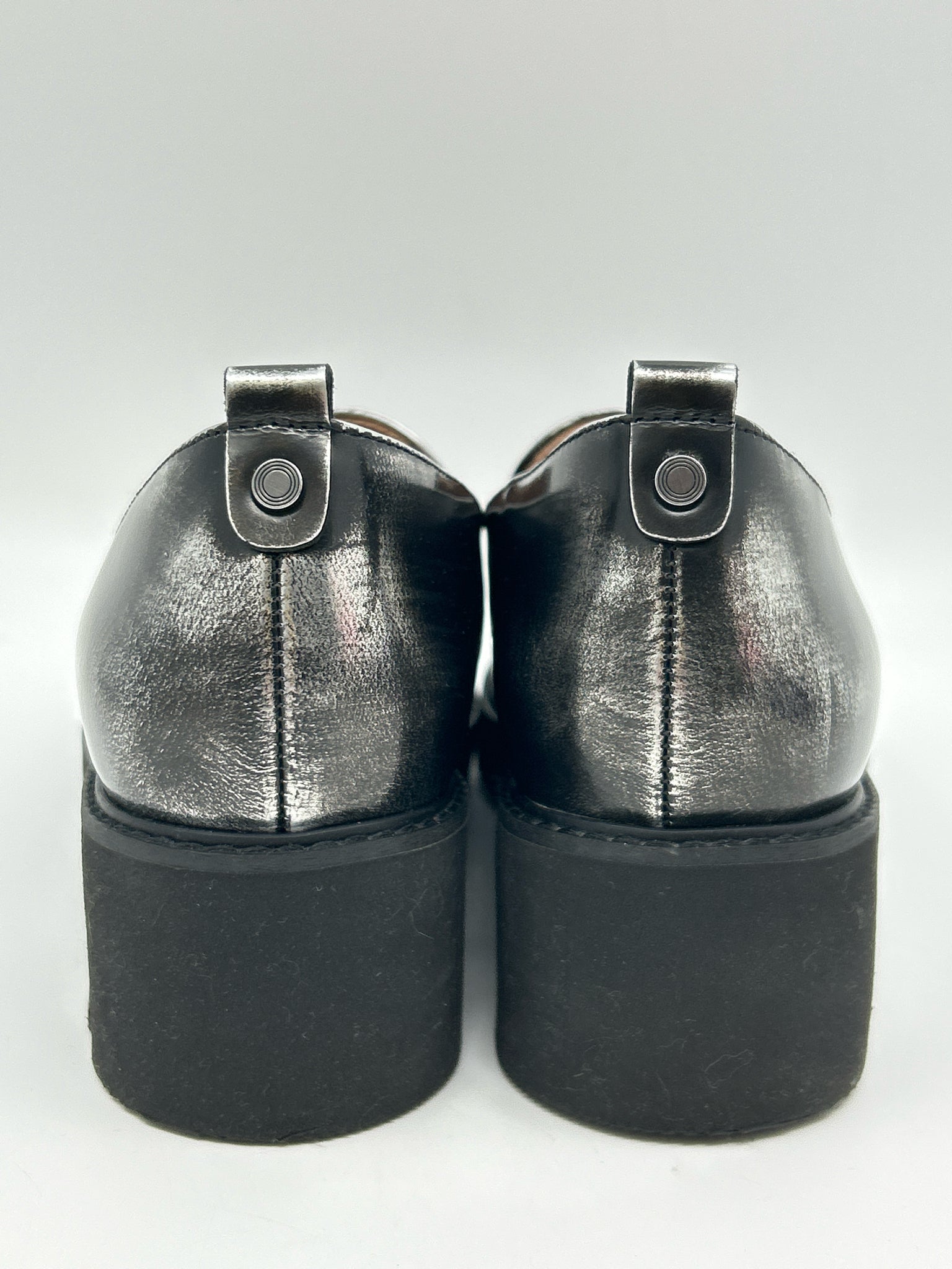 NATURALIZER Size 7.5WW Black Women Loafer