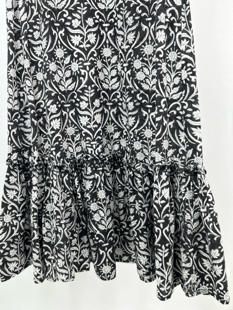 FITZROY&WILLA Size XS Black and White Dress