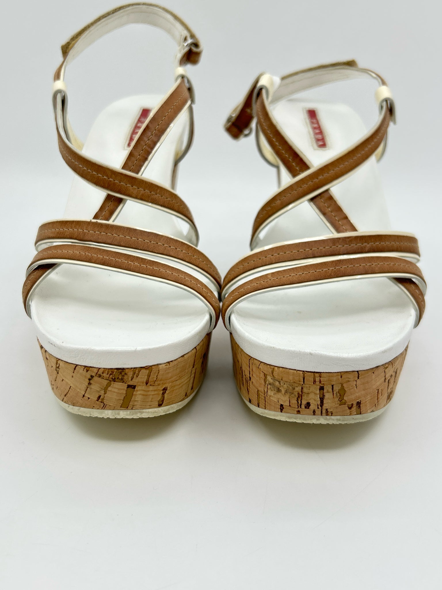 PRADA Size 38.5 TAN AND WHITE Women Sandal