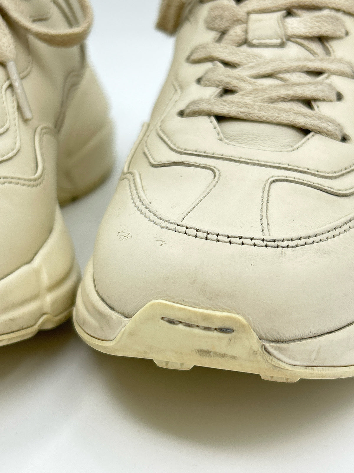 GUCCI Size 37/7 Ivory Women Sneakers