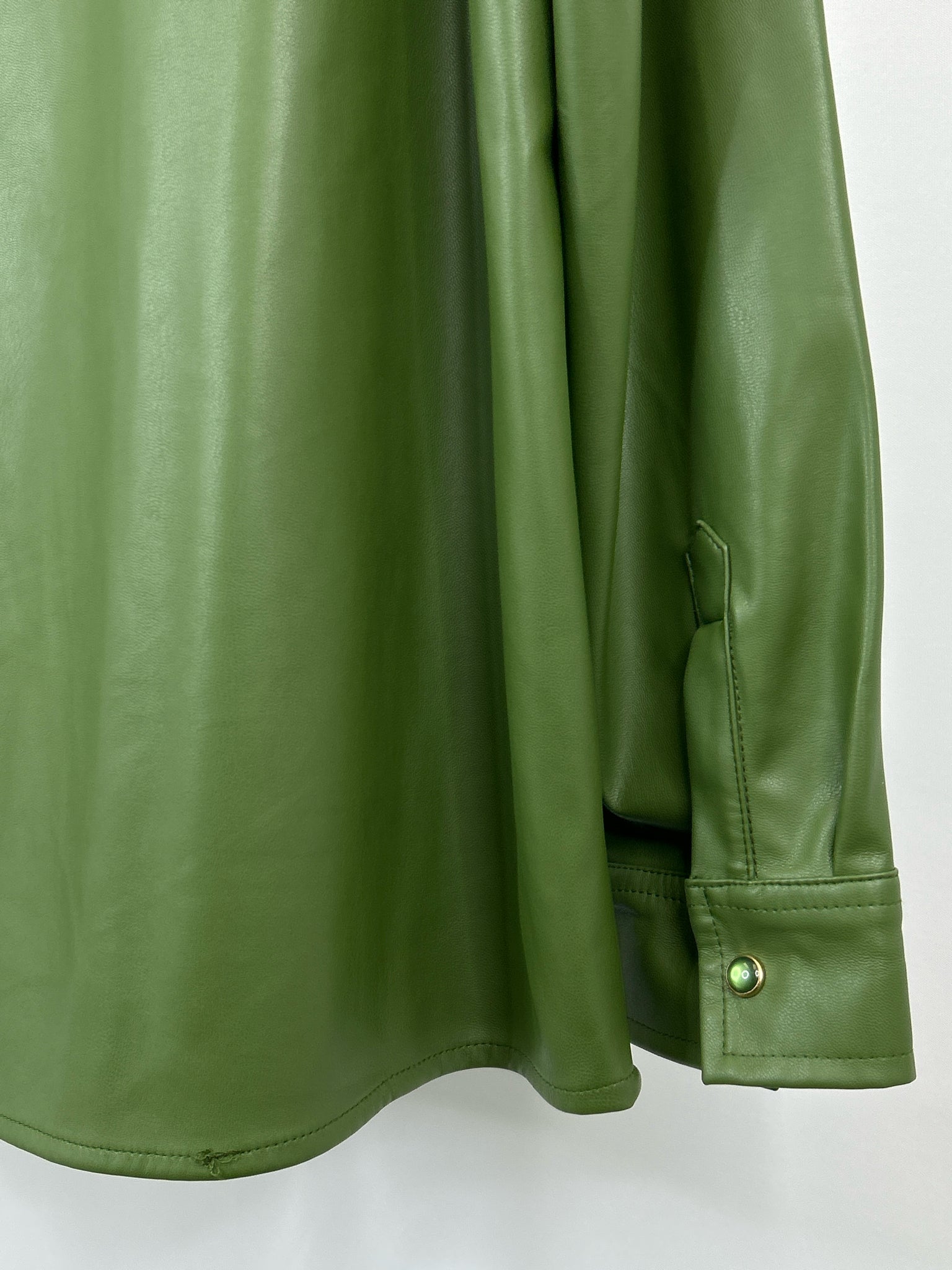 WEWOREWHAT Size L Green Women Shirt