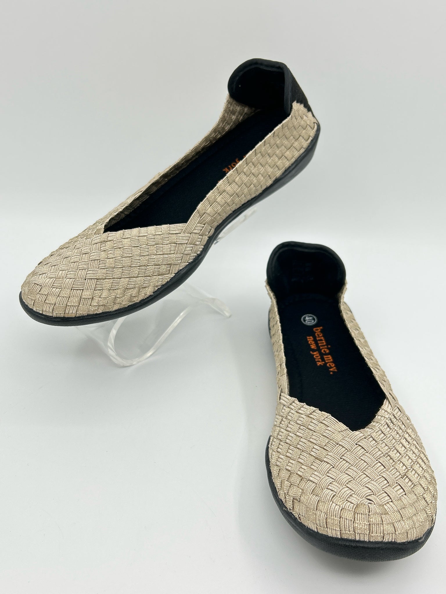 BERNIE MEV. Size 40/9 Gold Women's Flats