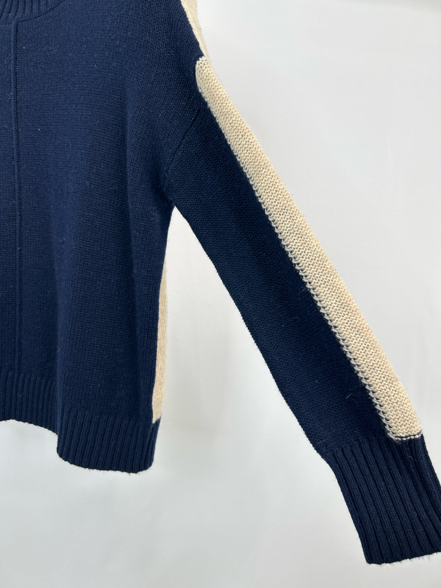 Zaket & Plover NWT Size XS Navy & Beige Women Sweater