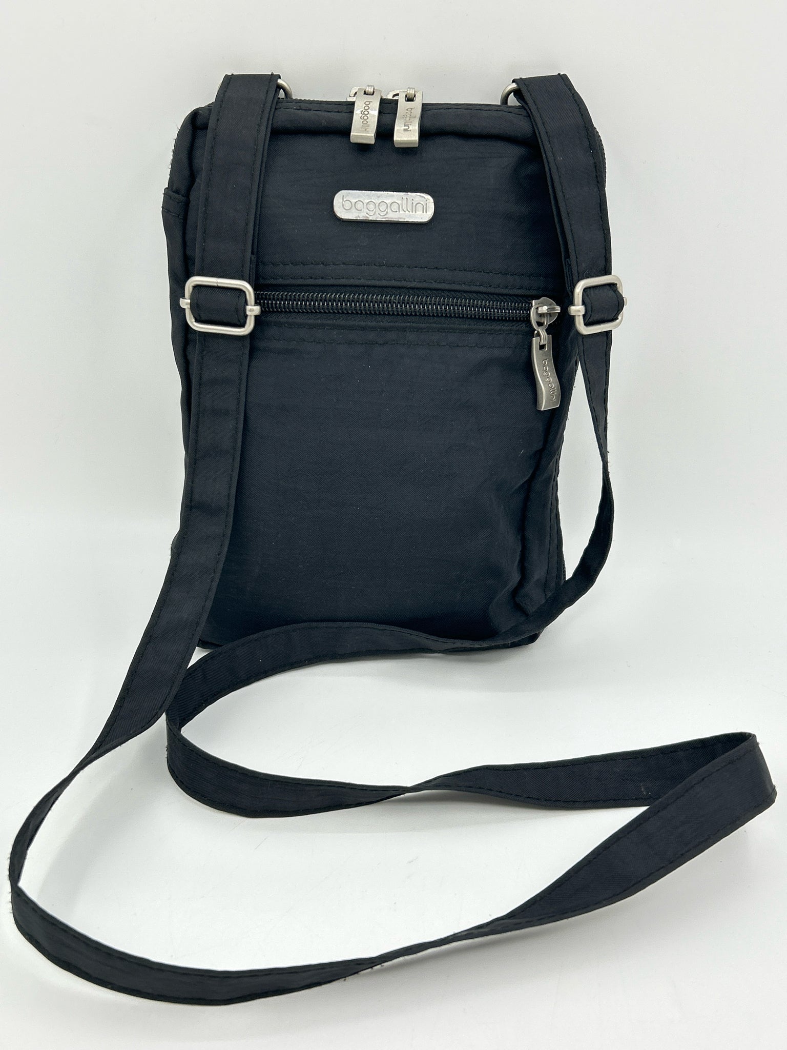 BAGGALLINI Black Women Purse