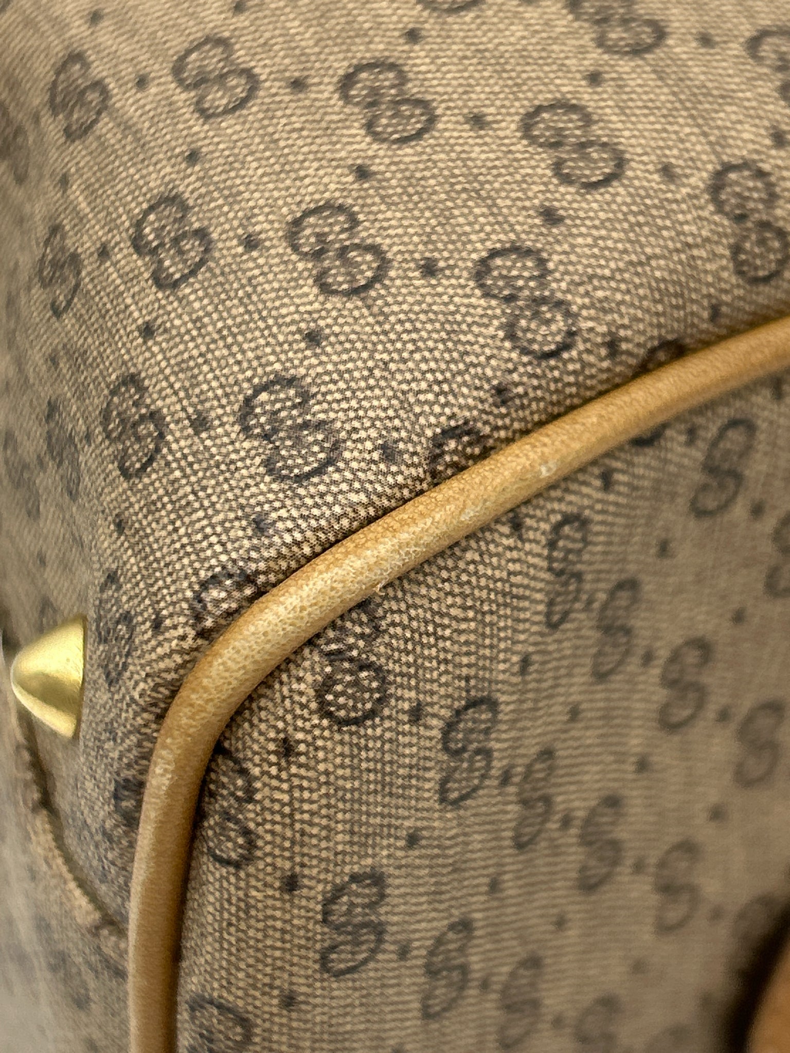 GUCCI Vintage Brown Monogram Women Purse