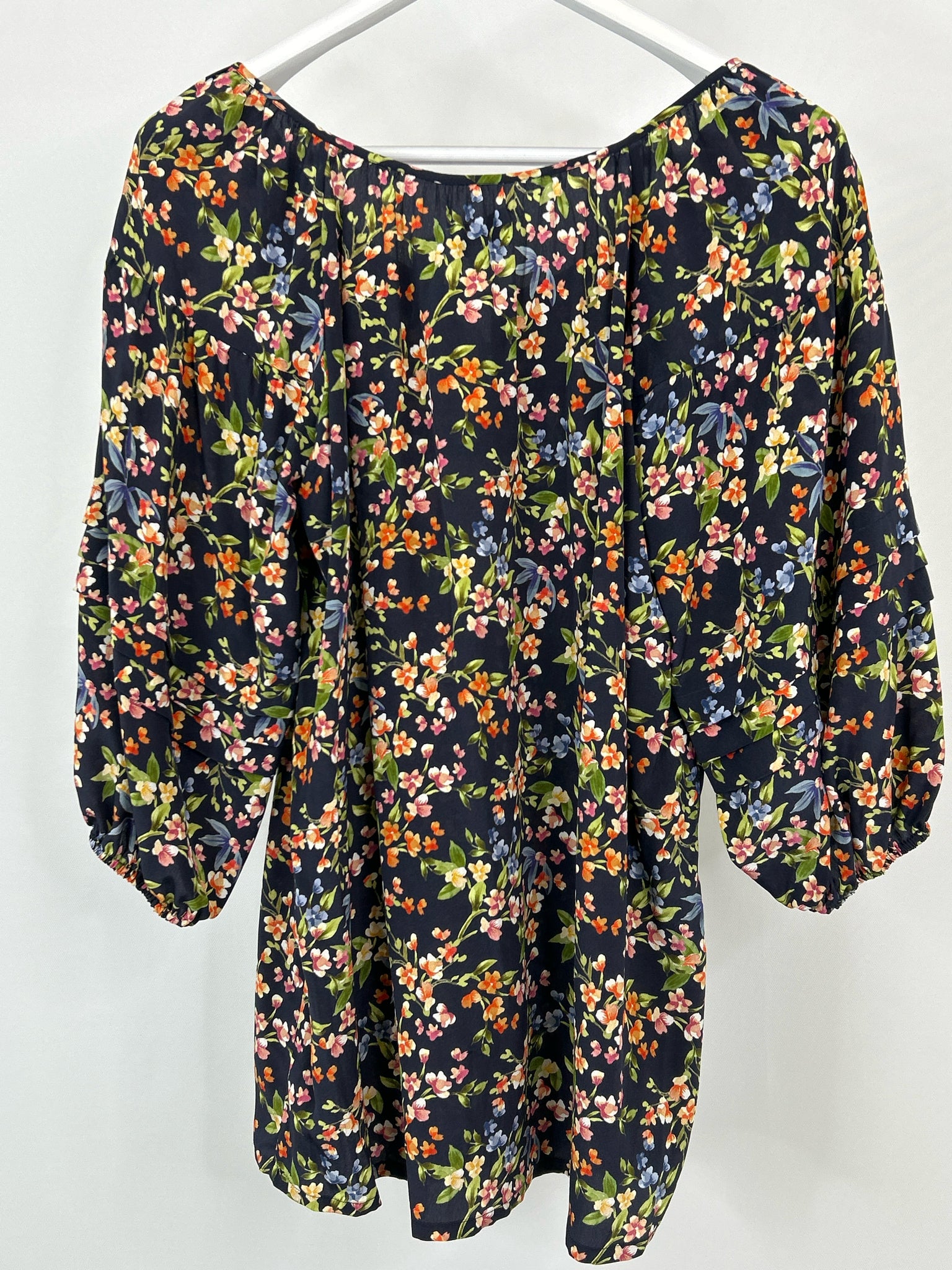 Johnny Was for Jade NWT Size S NAVY FLORAL Women's Top