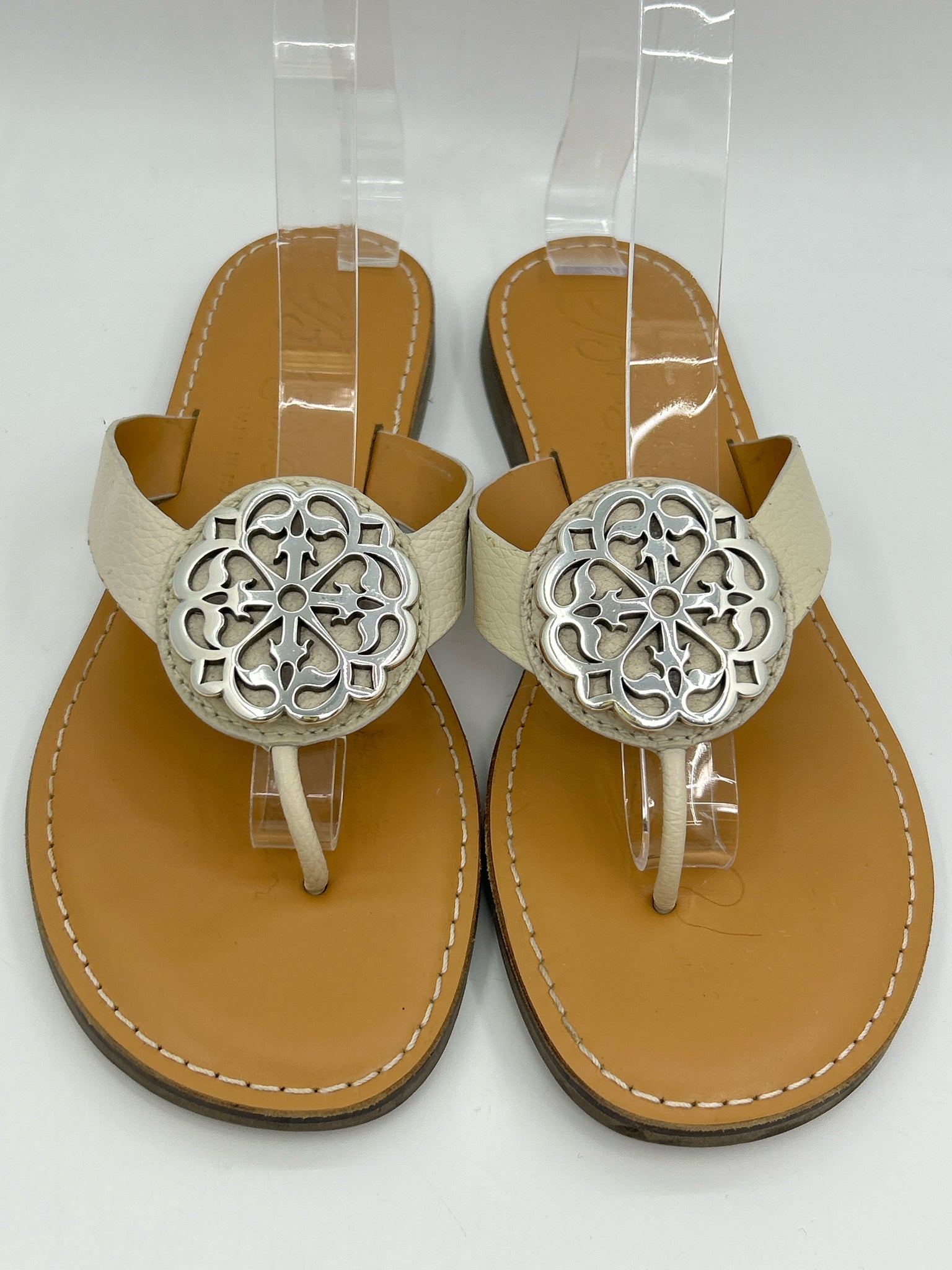 BRIGHTON Size 7M Ivory Women Sandal