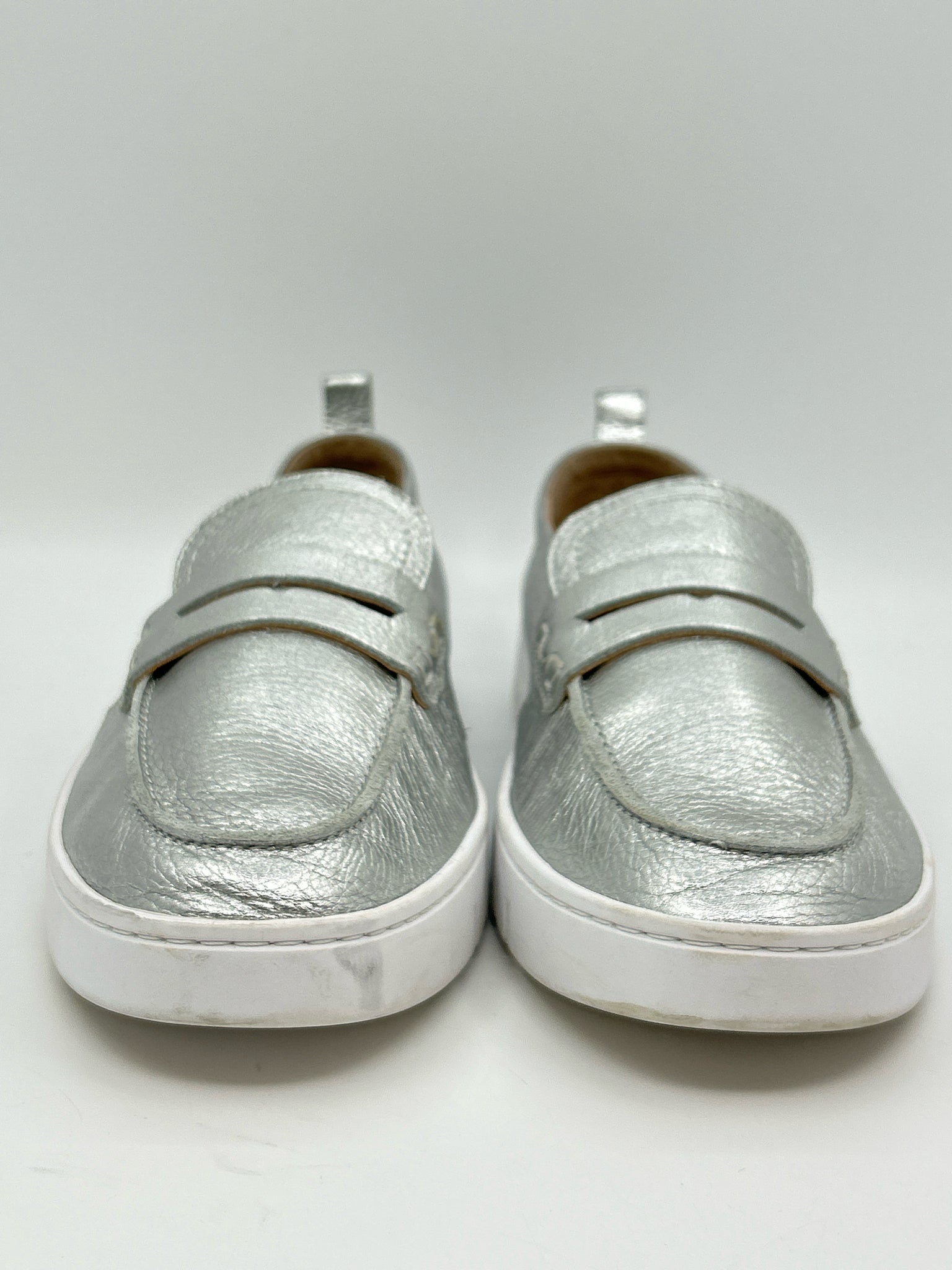 VIONIC Size 9.5 Silver Metallic Women Loafer
