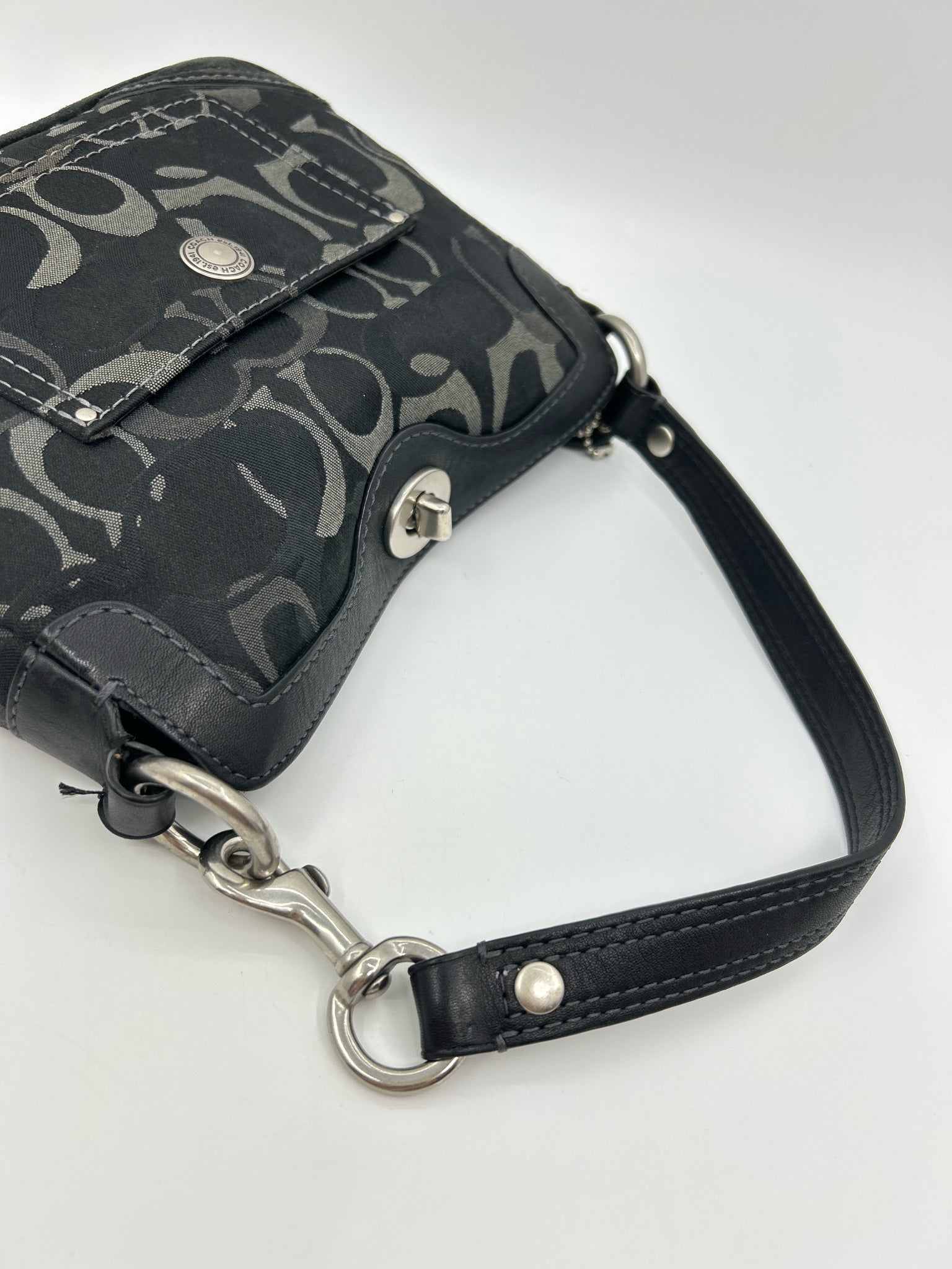COACH Black Print Women Purse