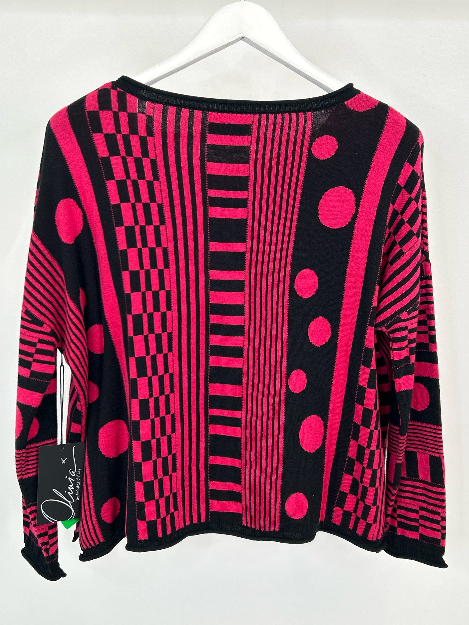 OLIVIA BY HABITAT CLOTHES Size S IVORY AND BLACK Women Sweater
