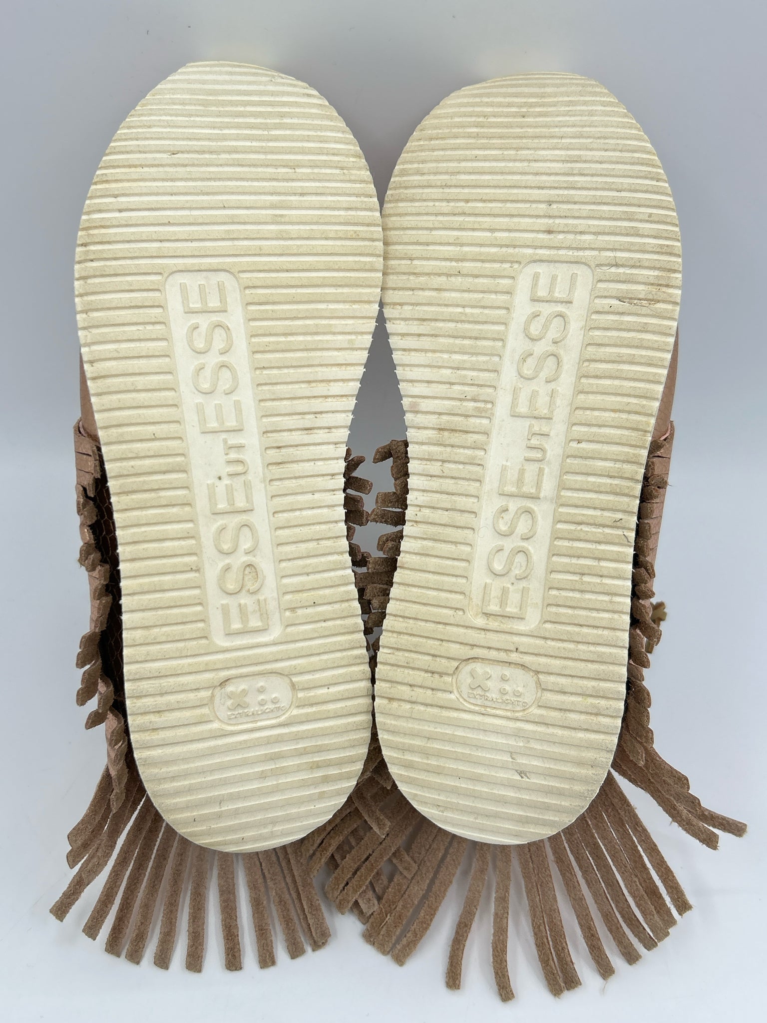 ESSEUTESSE Size 37 ROSE GOLD Women Sneakers