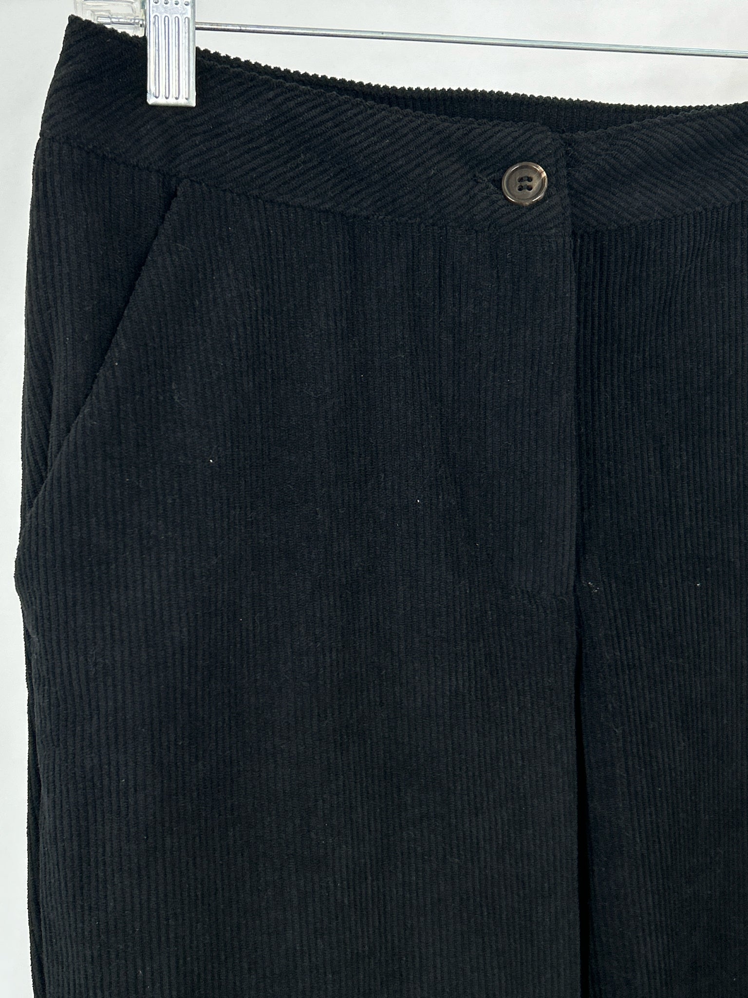 Hunter & Brown Size M Black Women Pants