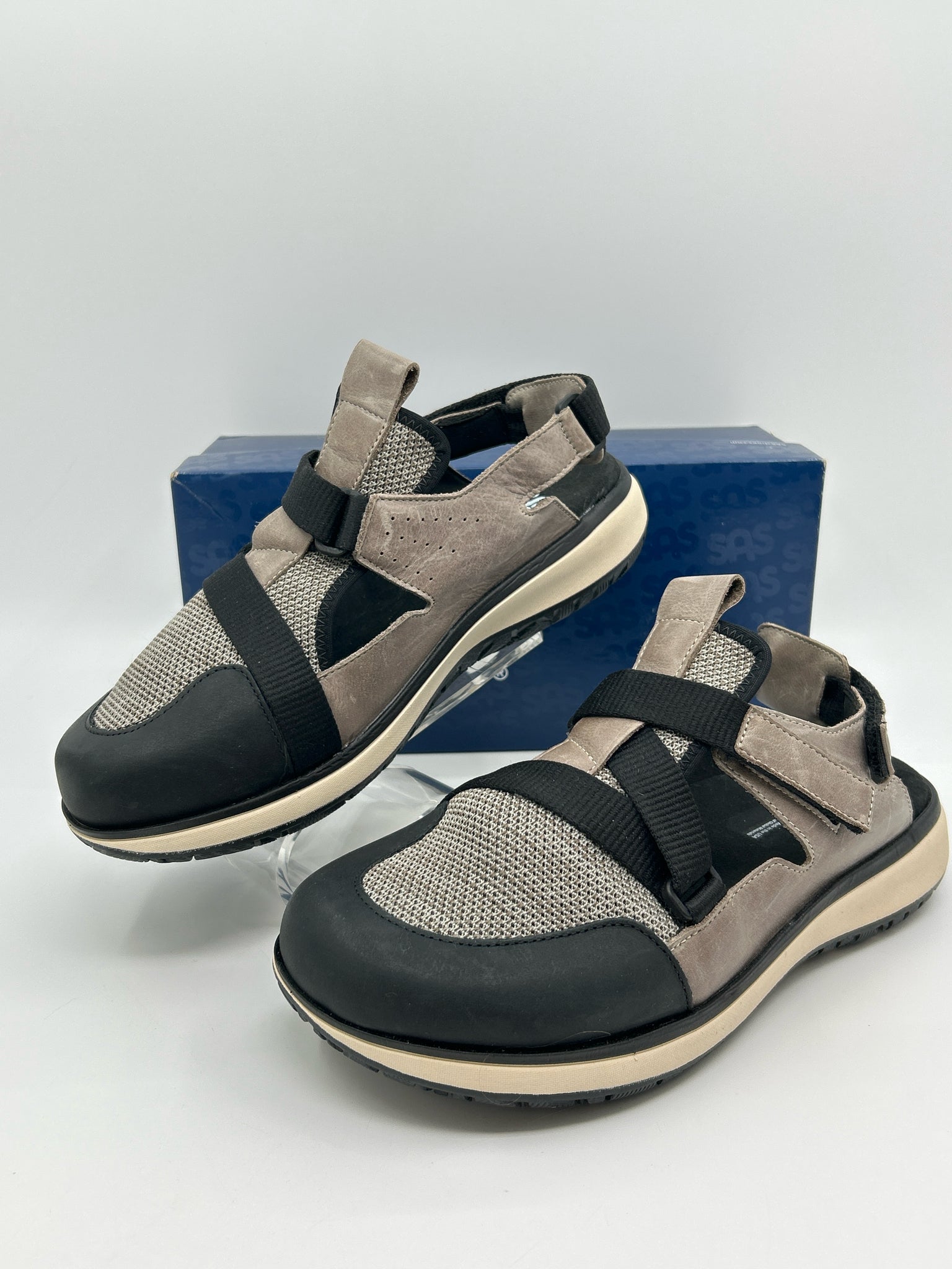 SAS Size 10WW BLACK & TAUPE Women Sandal