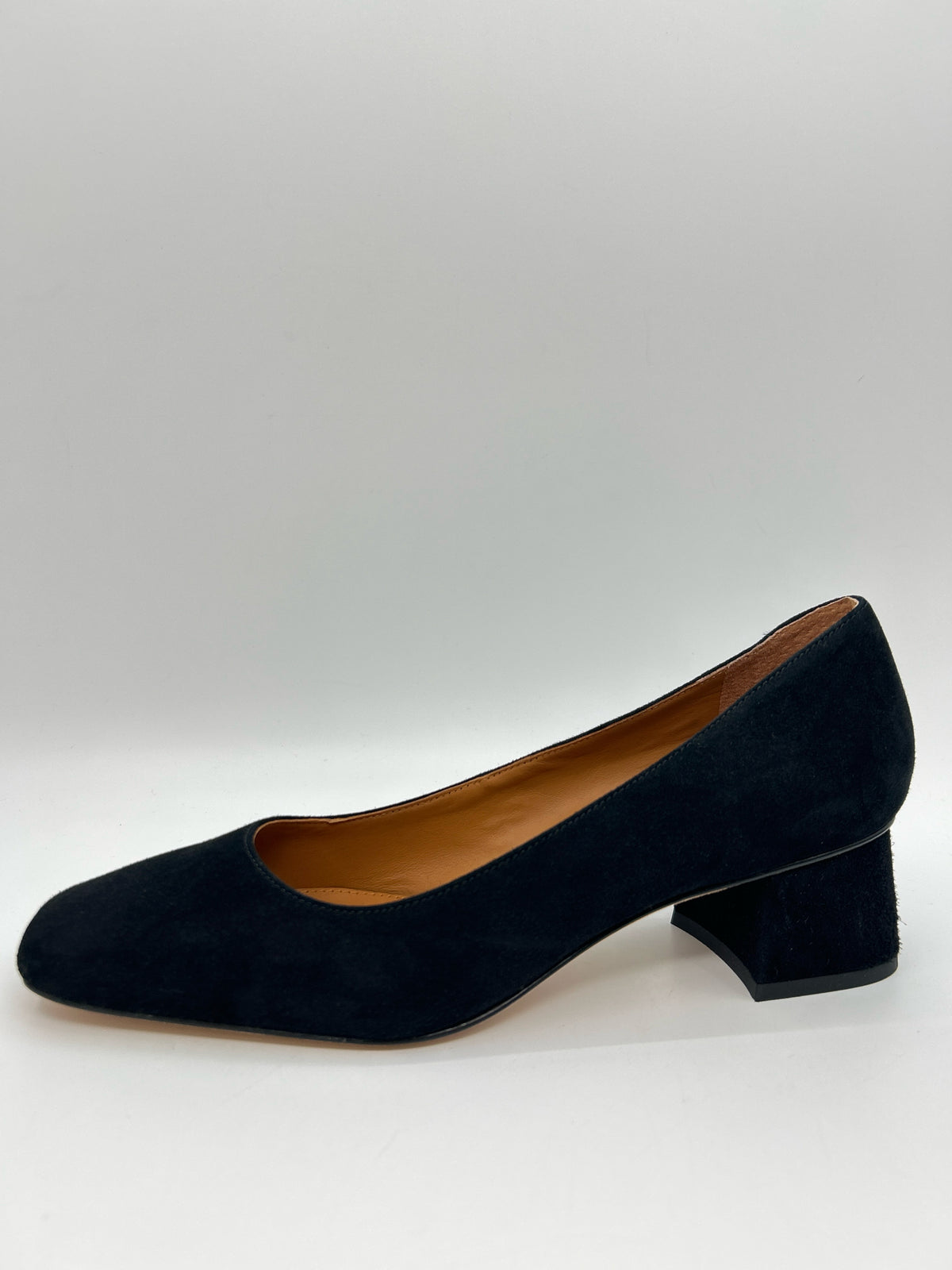 J. McLaughlin Size 9M Black Women Pumps