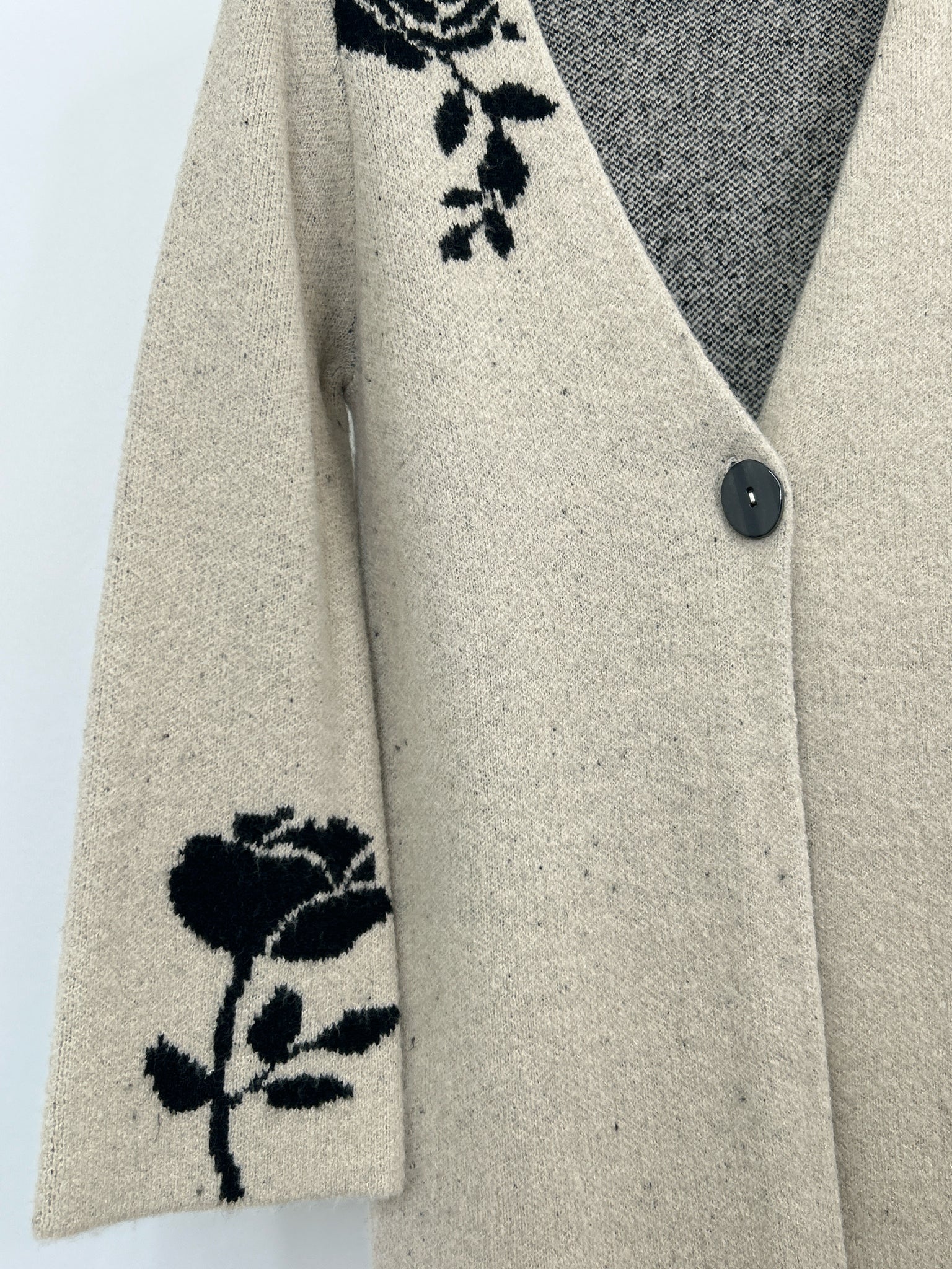 HABITAT Size S BEIGE AND BLACK Women Cardigan