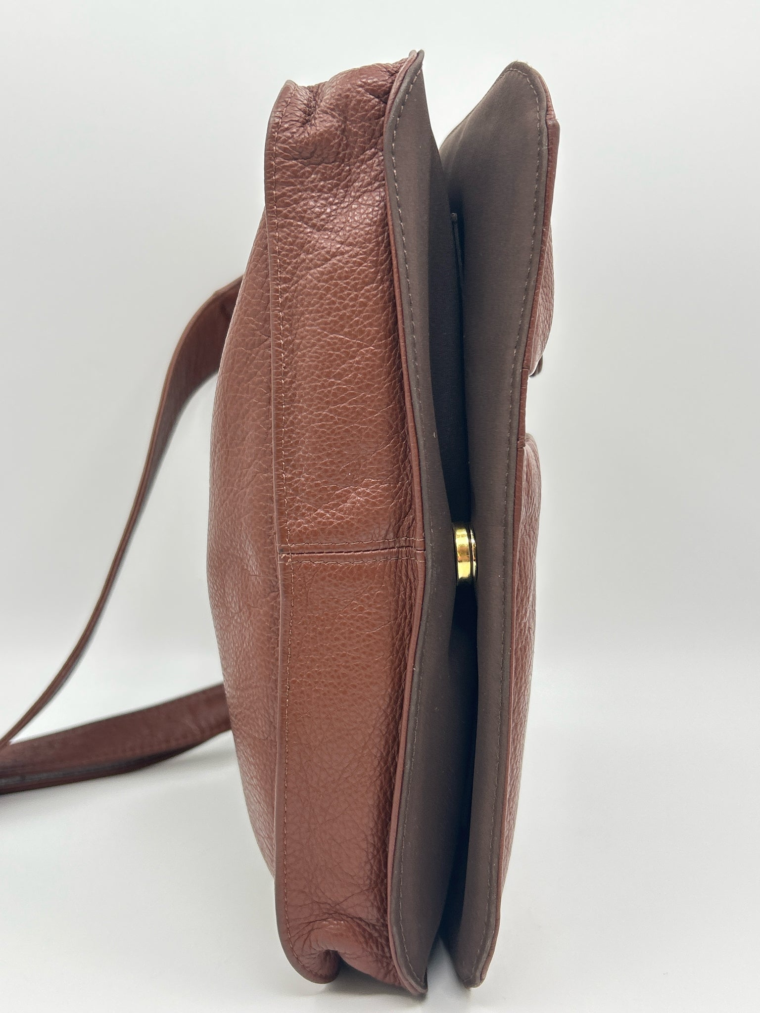 JPOurse Tan Women Purse