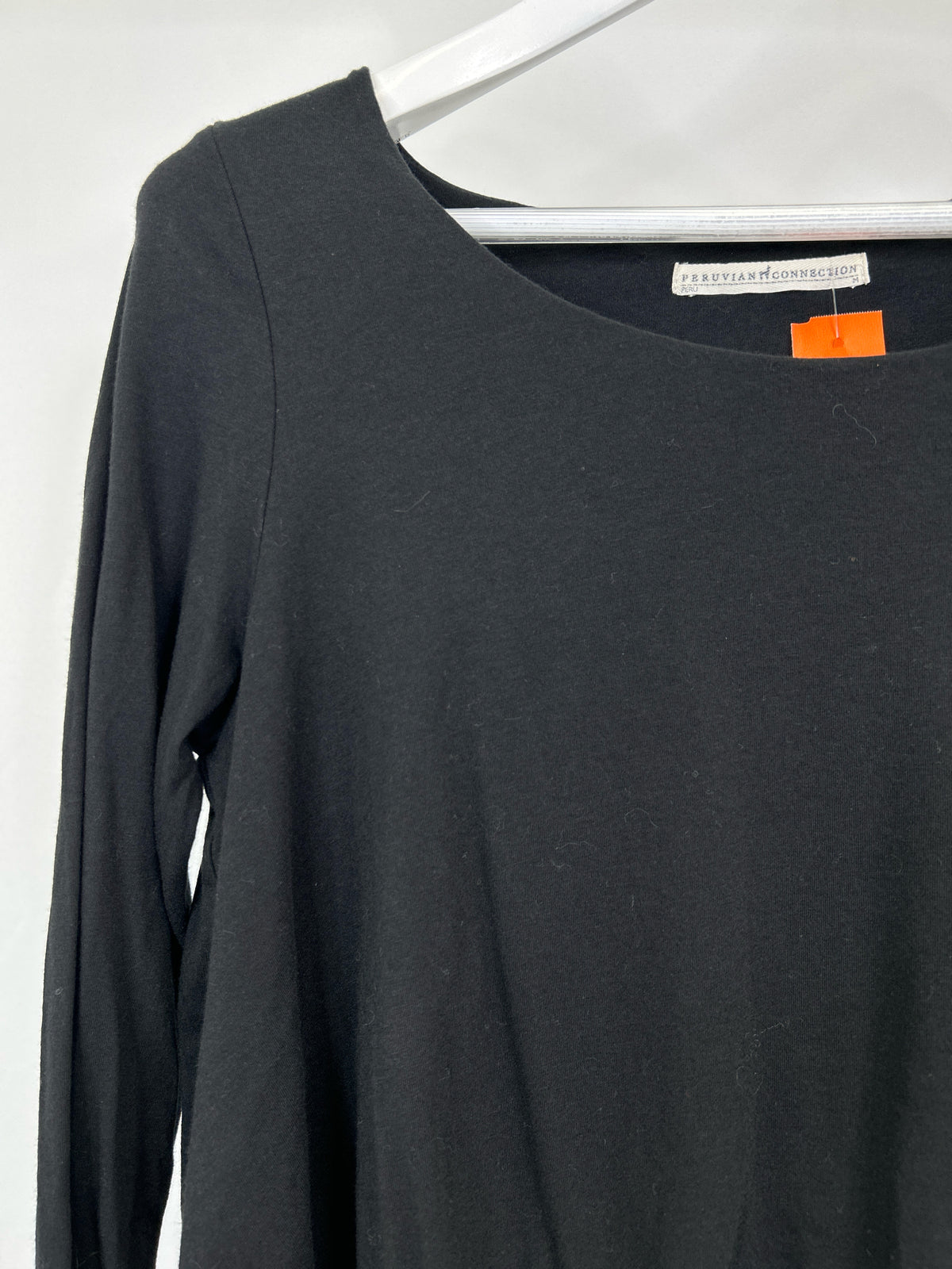PERUVIAN CONNECTION Size M Black Women Top