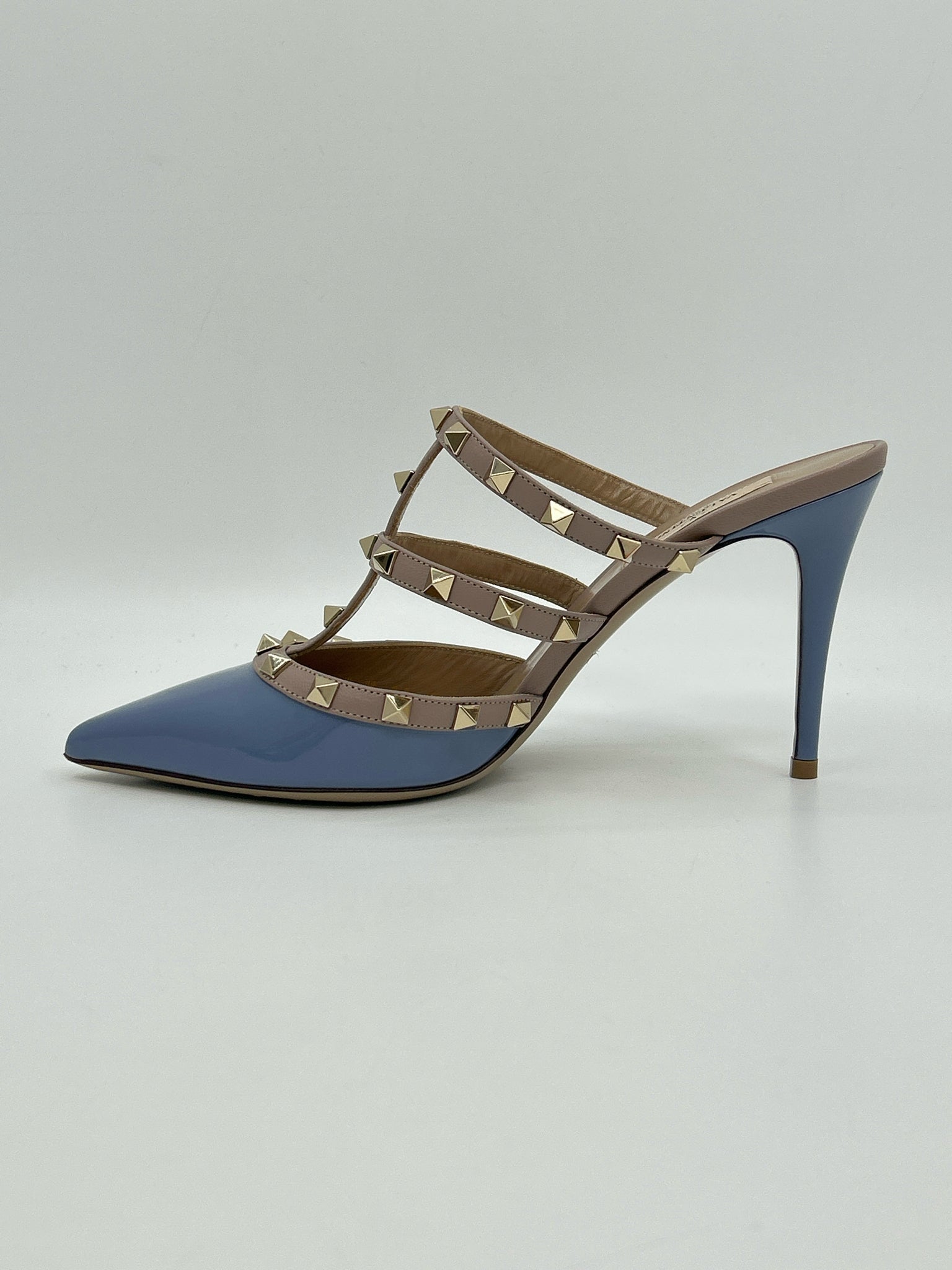 VALENTINO Size 39 Blue & Nude Women Sandal