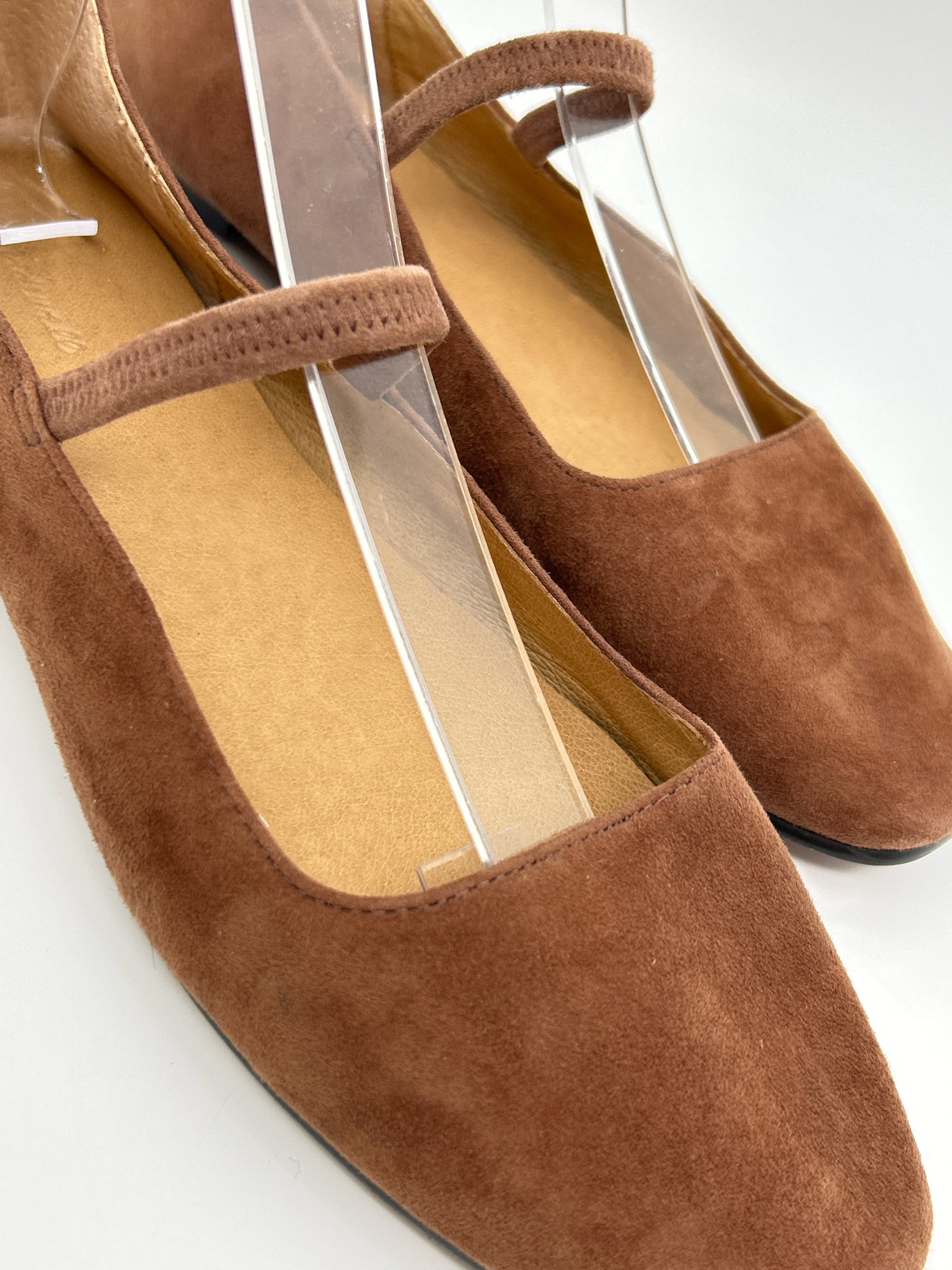 SEYCHELLES Size 9.5 Brown Women Flats