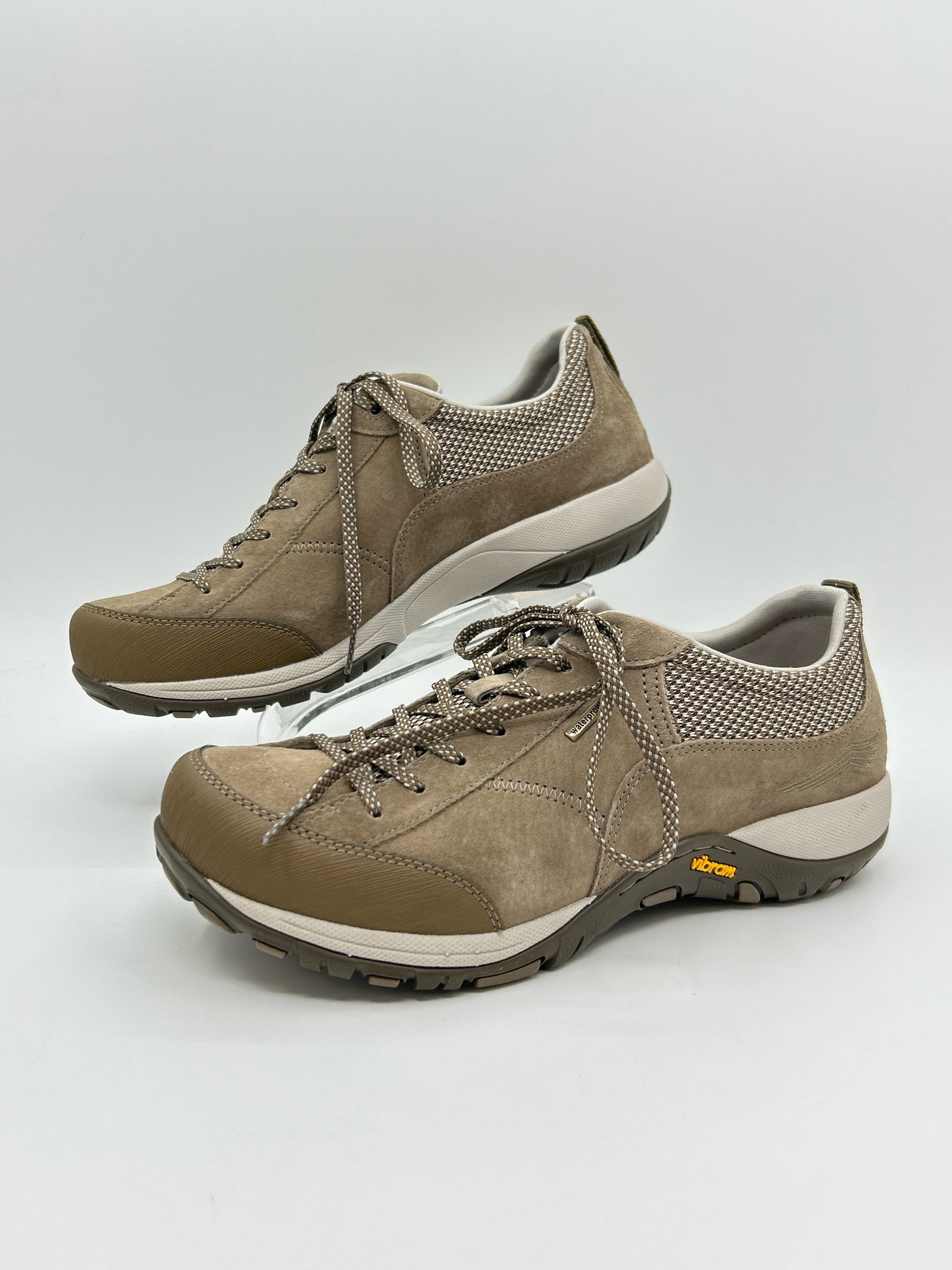 DANSKO Size 40 Taupe Women Sneakers