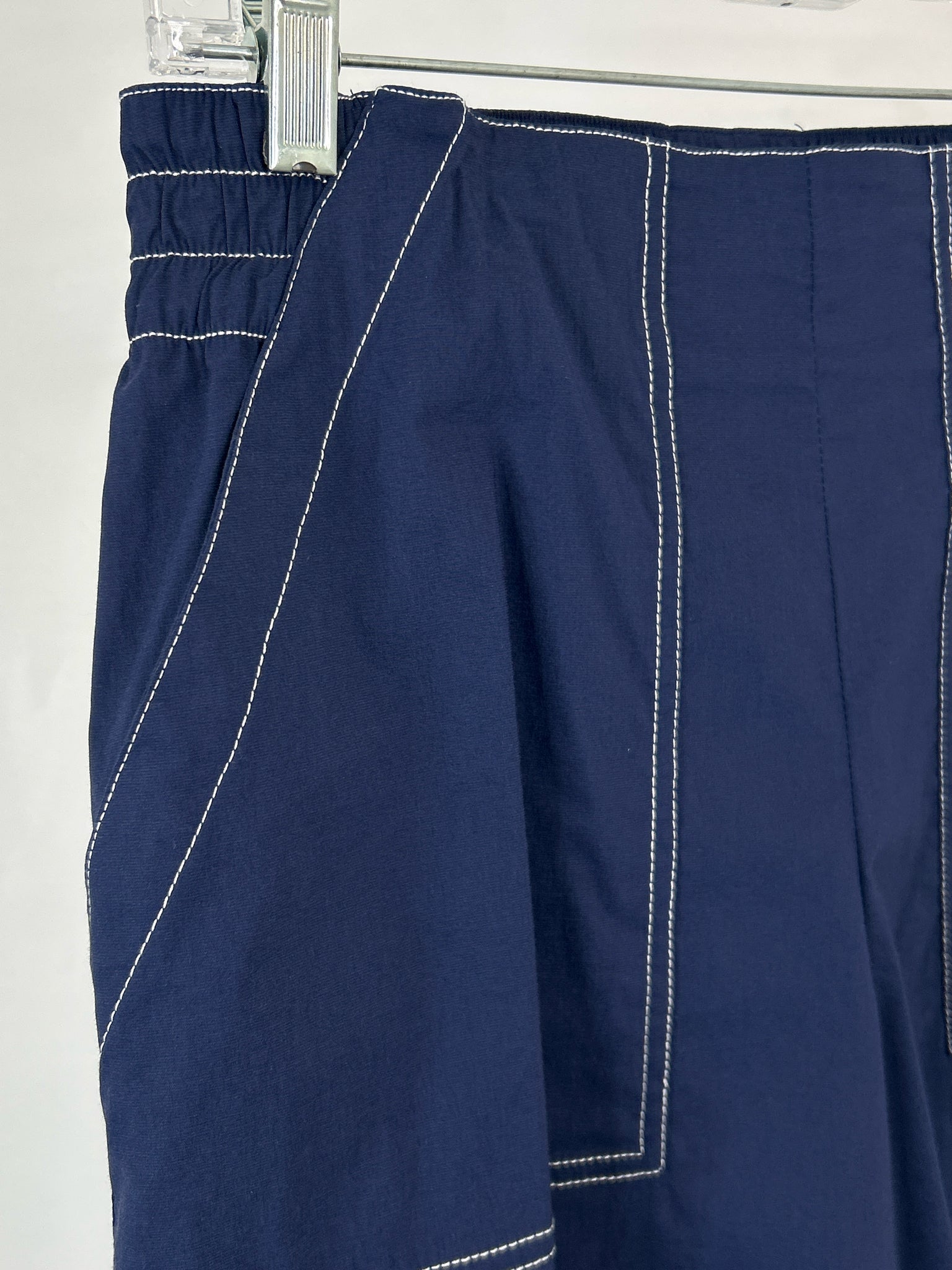 HABITAT Size S NAVY AND WHITE Women Shorts