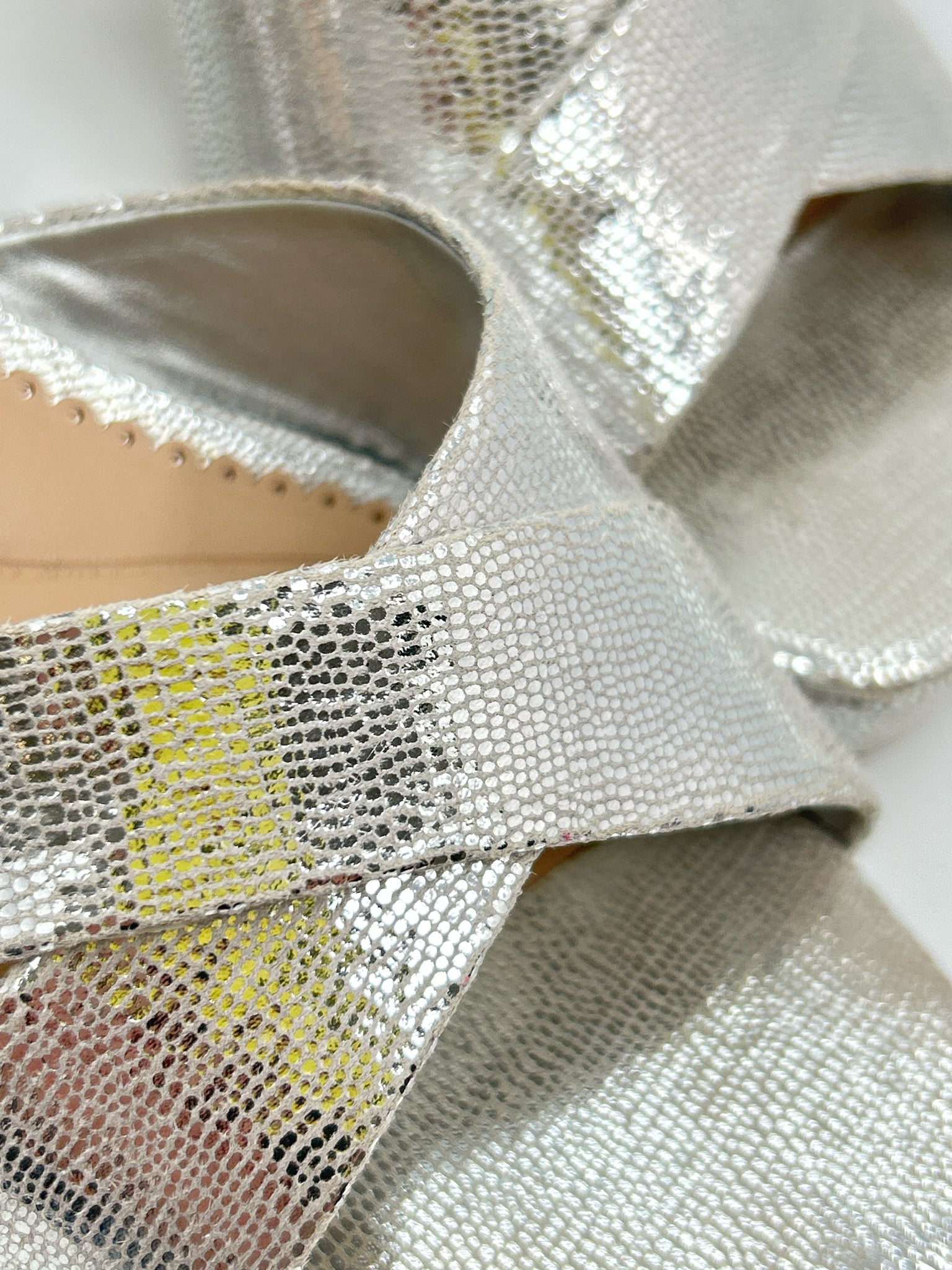 KELLY & KATIE Size 8.5M Silver Women Sandal