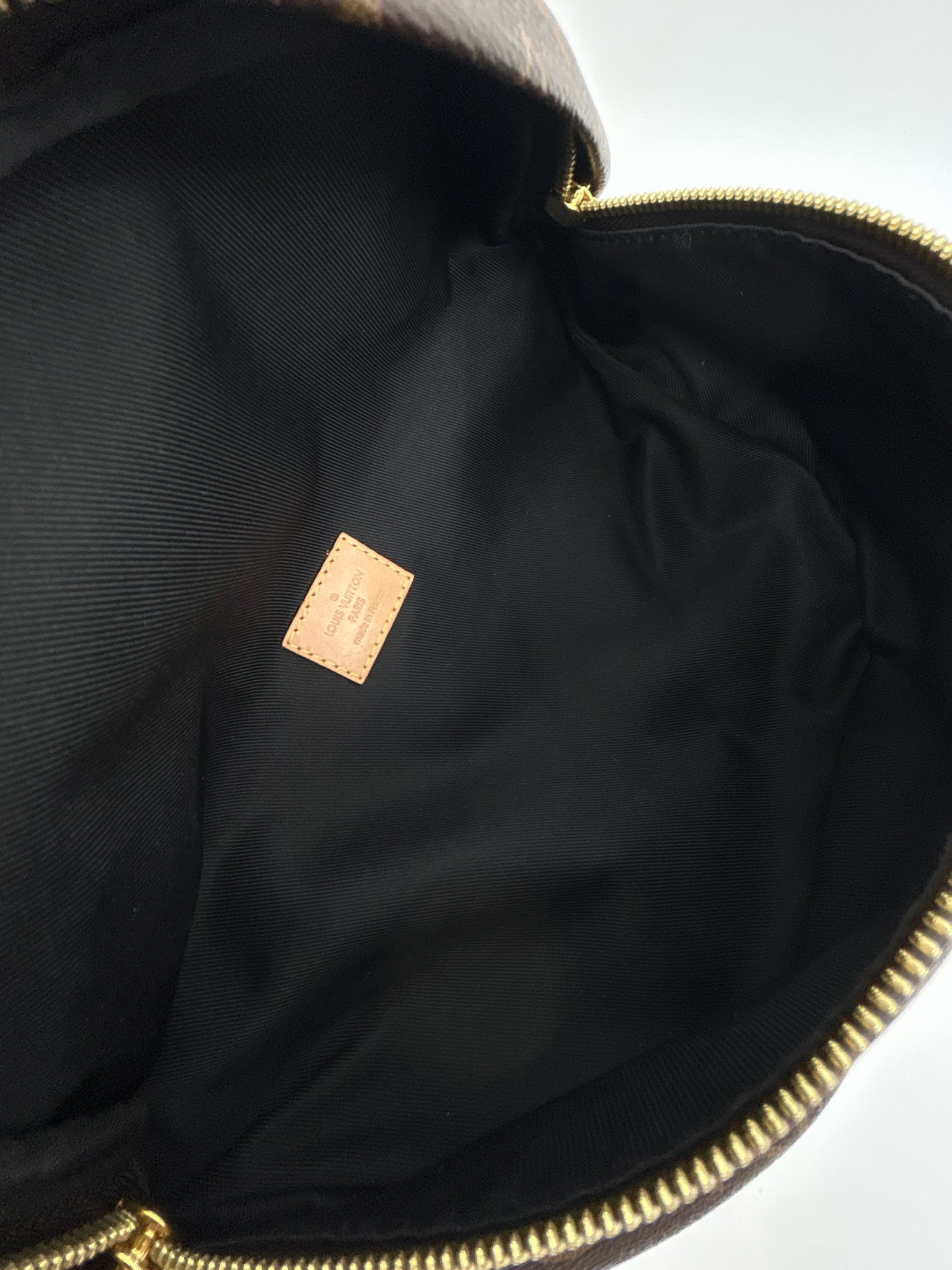 LOUIS VUITTON BROWN MONOGRAM Women Purse