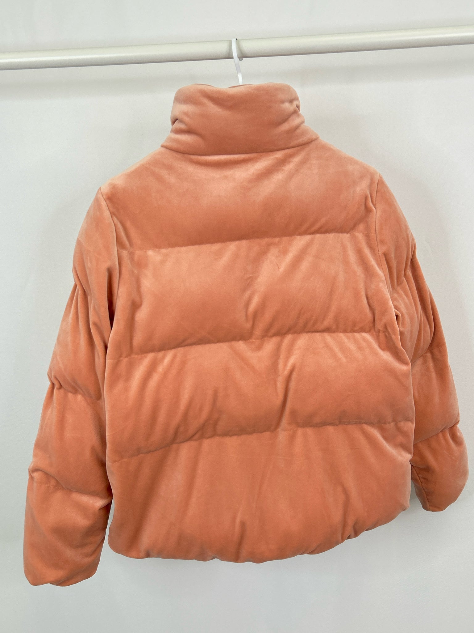 Good Hart Size L Peach Women Coat NWT