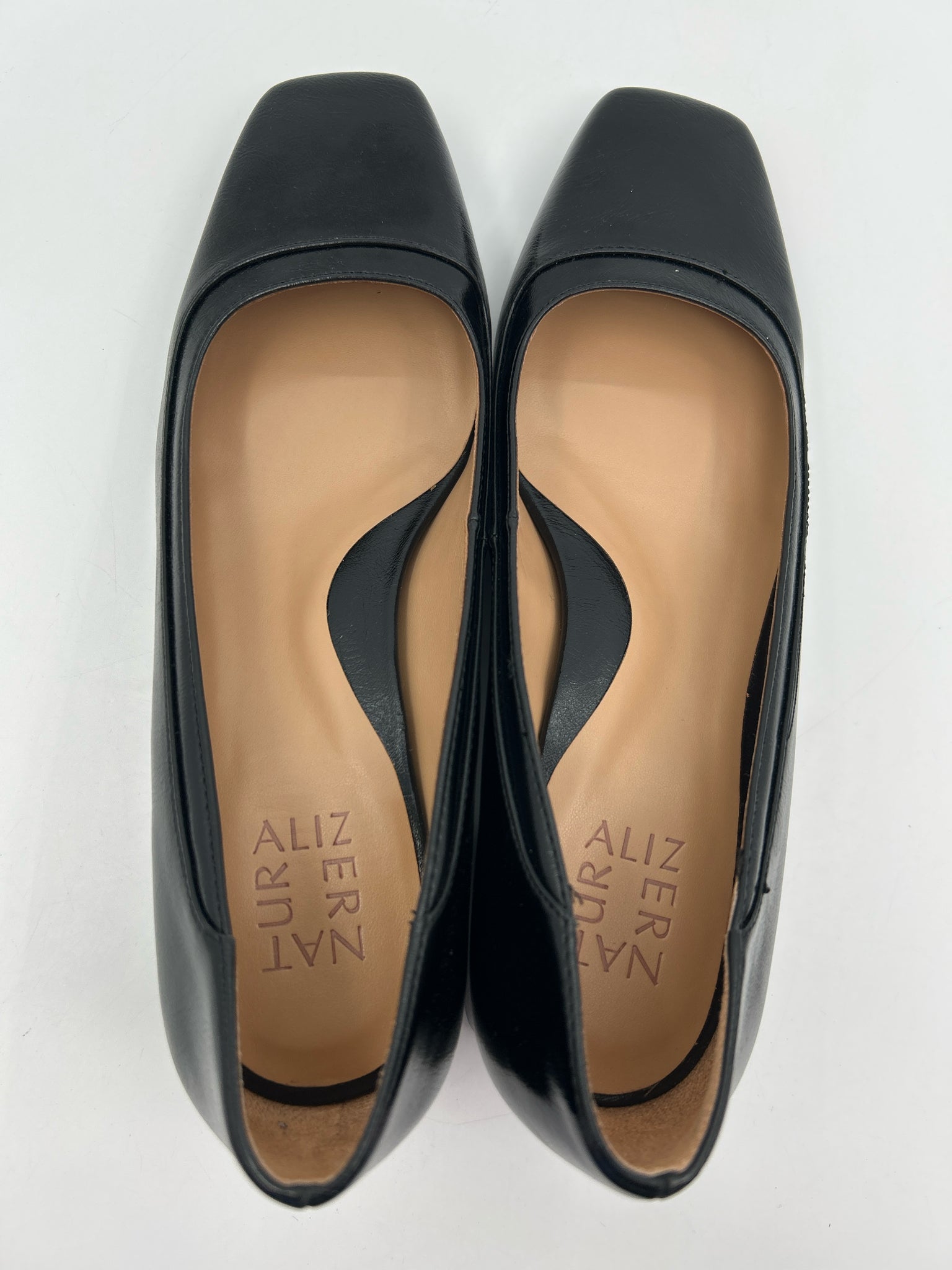 NATURALIZER Size 8W Black Women Pumps