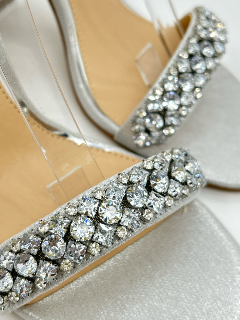 BADGLEY MISCHKA Size 10 Silver Women's Pumps NIB