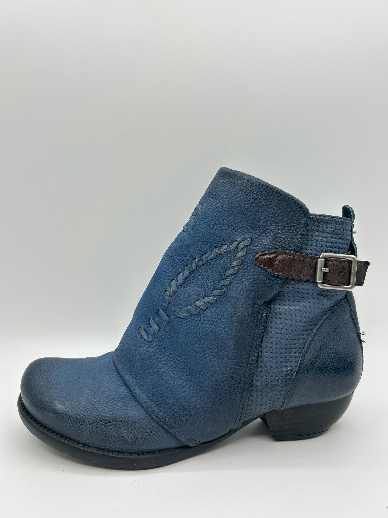 MIZ MOOZ Size 37 Blue Women Booties