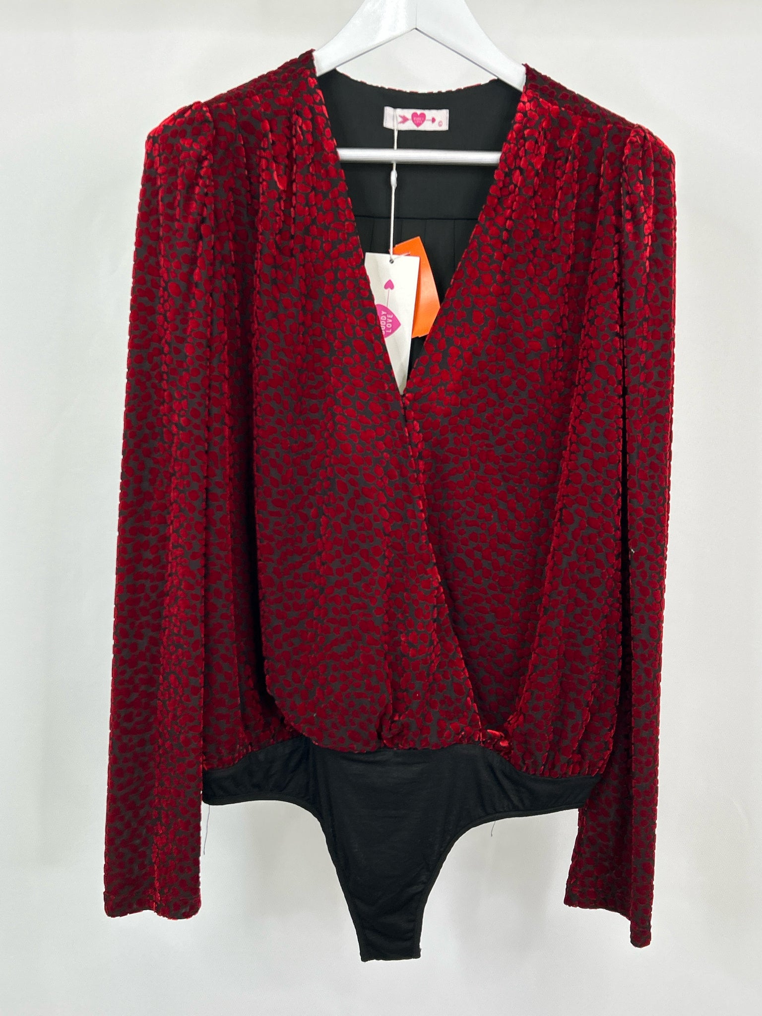 BUDDY LOVE NWT Size L Red & Black Women Top