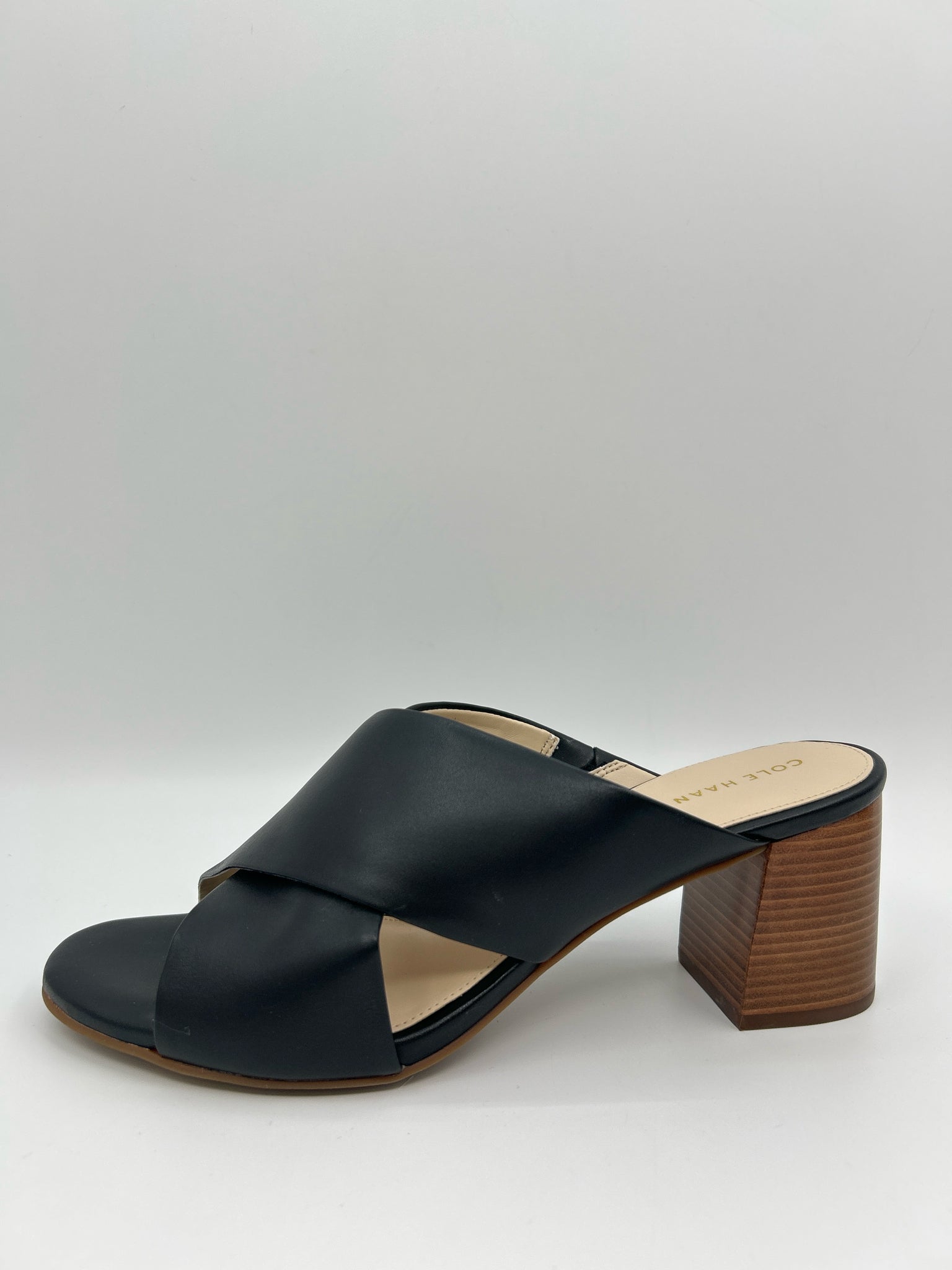 COLE HAAN Size 9.5B Black Women Sandal