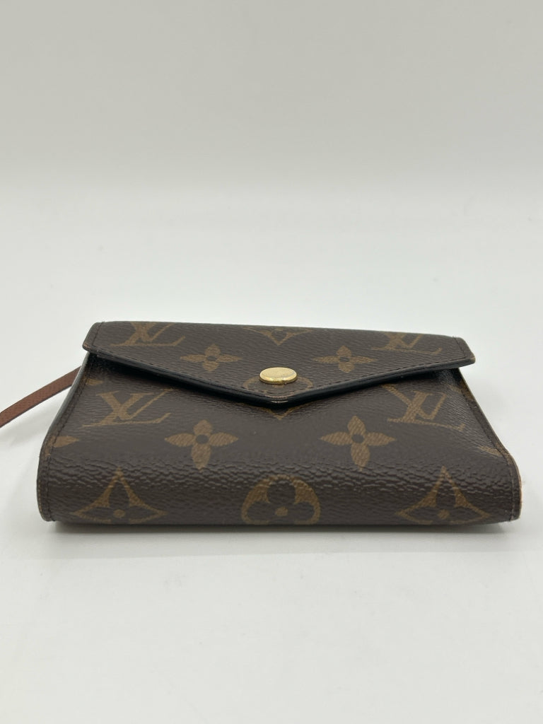 LOUIS VUITTON Brown Monogram Victorine Wallet