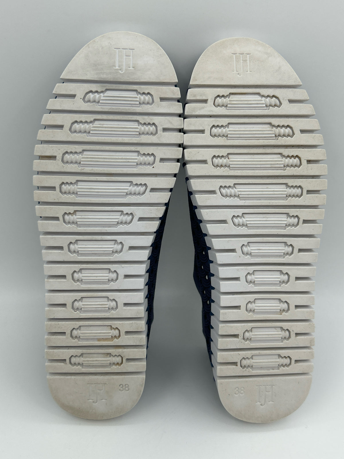 ILSE JACOBSEN Size 38 NAVY AND WHITE Women Sneakers