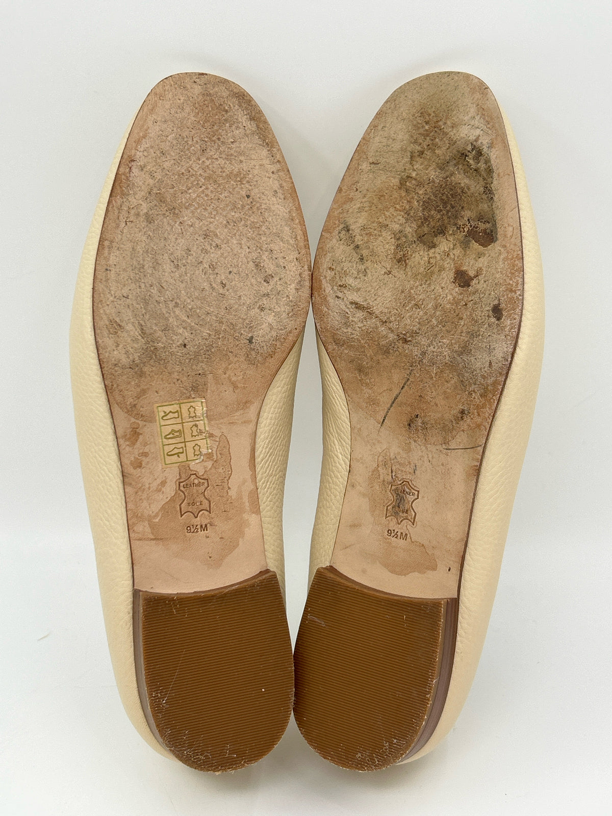TORY BURCH Size 9.5M Cream Women Loafer