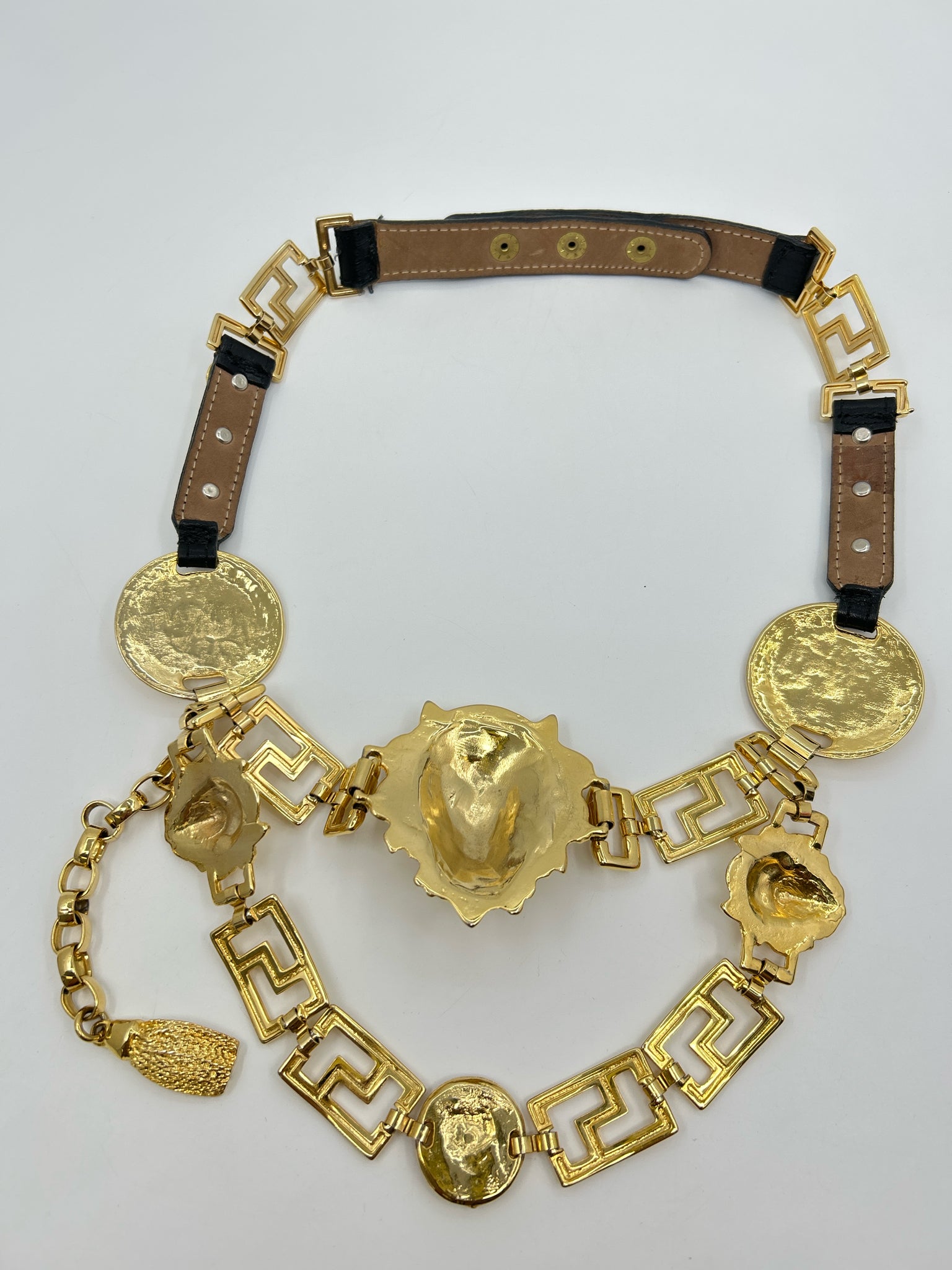 STREETS AHEAD BLACK AND GOLD Size XS/S Belt