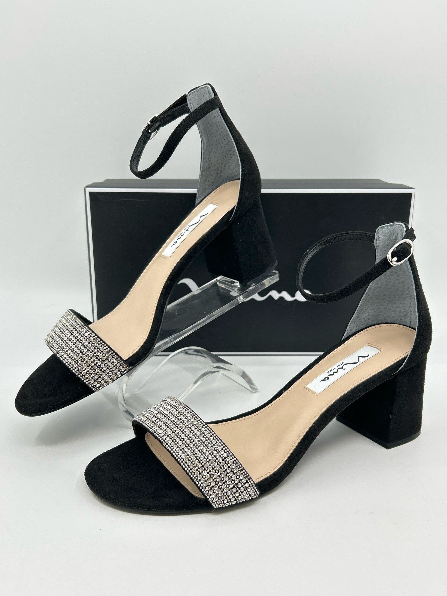 NINA Size 7.5M Black Women Sandal