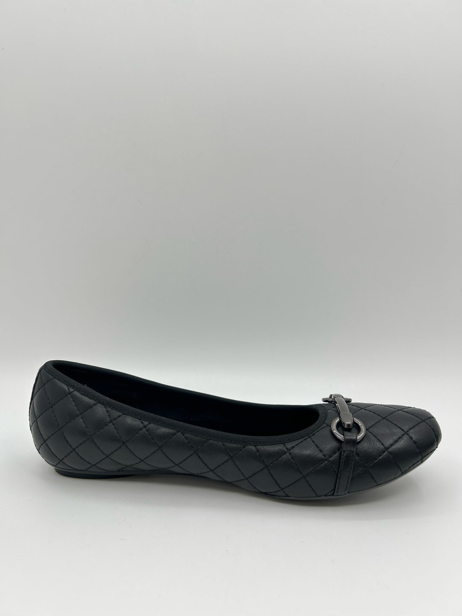 VANELI Size 8.5N Black Women Flats