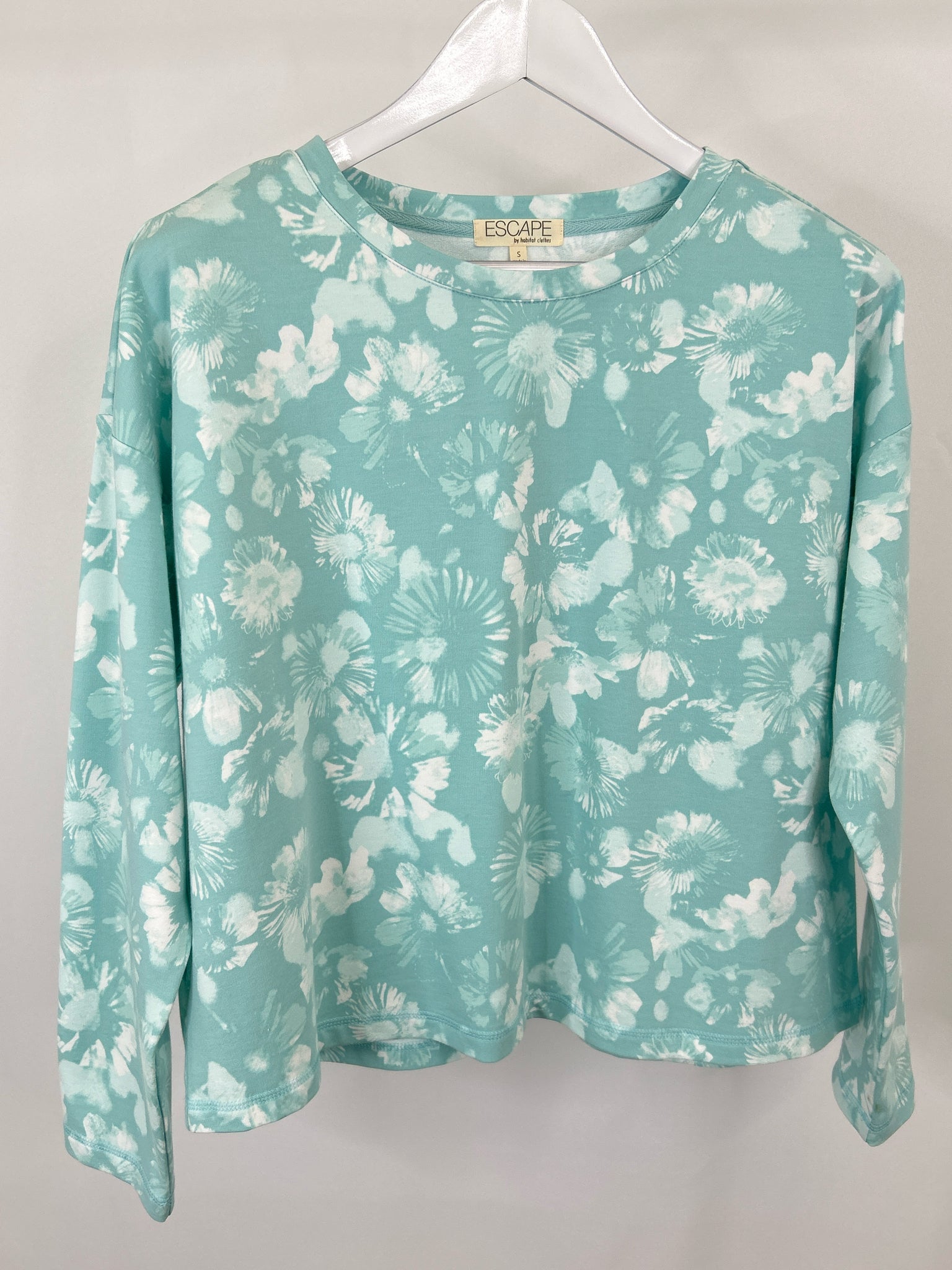 Escape by Habitat Clothes Size S MINT AND WHITE Women Pullover