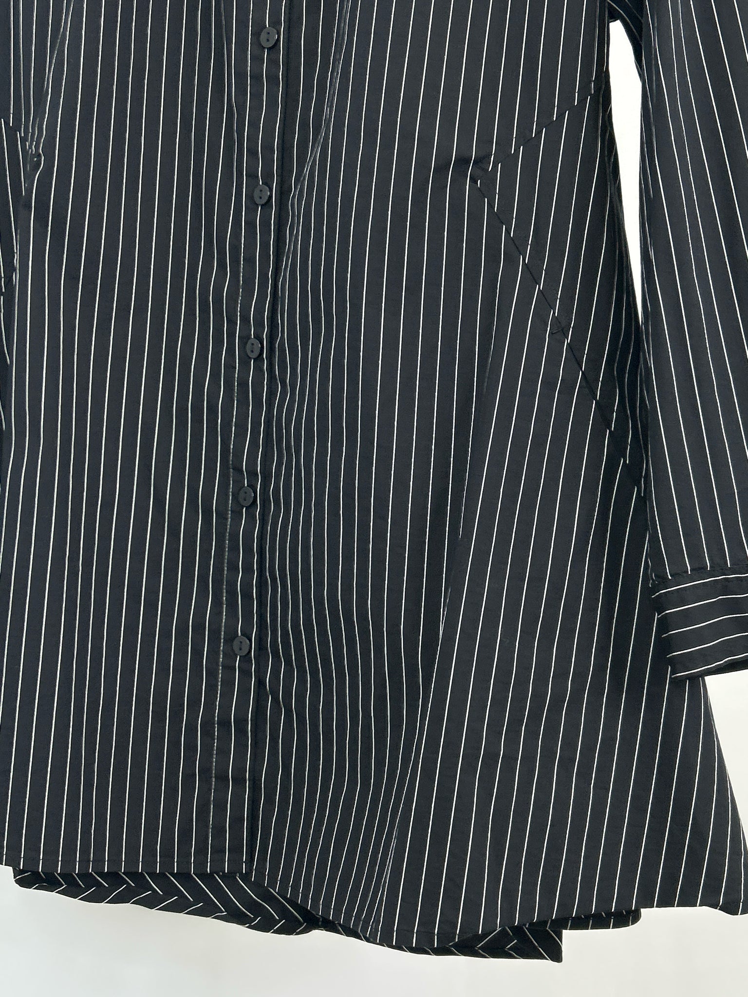 STELLA CARAKASI Size M black striped Women Shirt