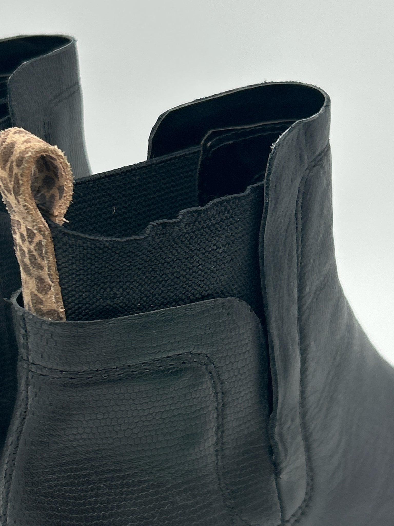 DOLCE VITA Size 9.5 Black Women Booties