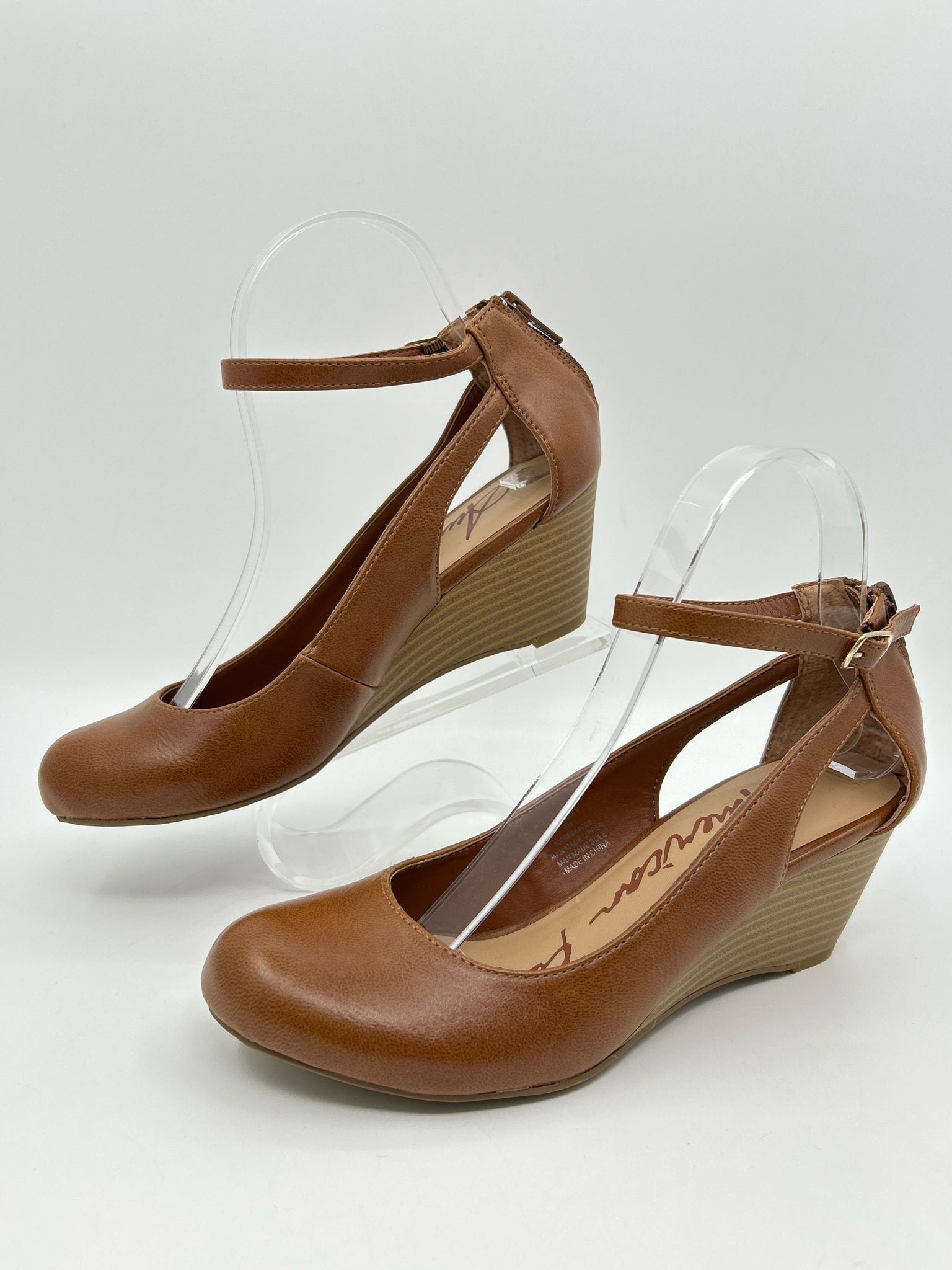 AMERICAN RAG CIE Size 8M Brown Women Pumps