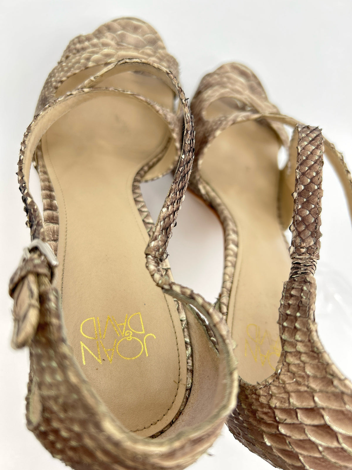 JOAN & DAVID Size 9.5M Animal Print Women Sandal