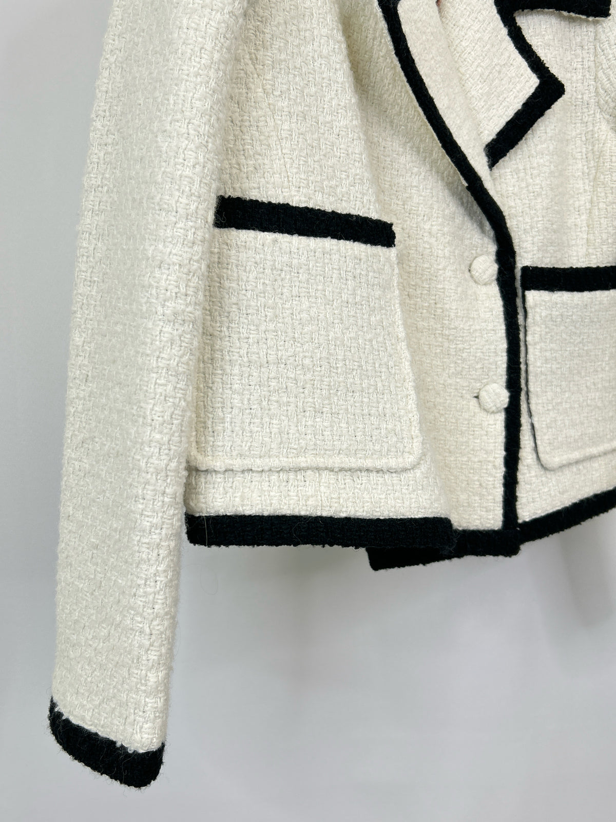 AVEC LES FILLES Size M White and black Women Jacket