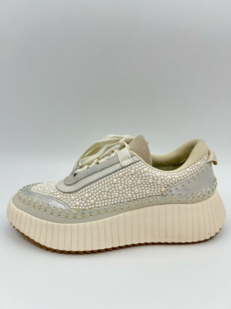 DOLCE VITA Size 7 VANILLA Women's Sneakers