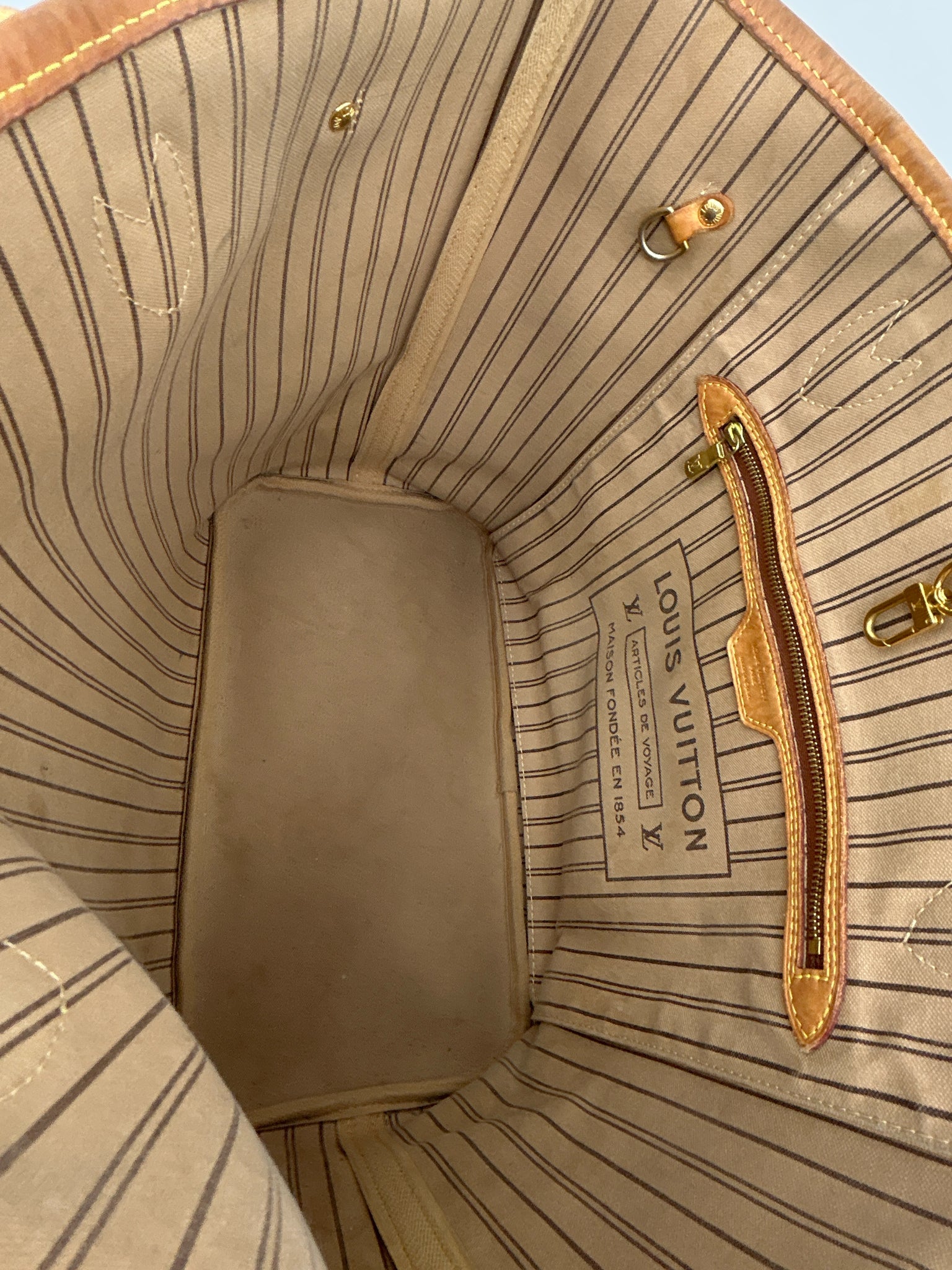 LOUIS VUITTON BROWN MONOGRAM Women Purse