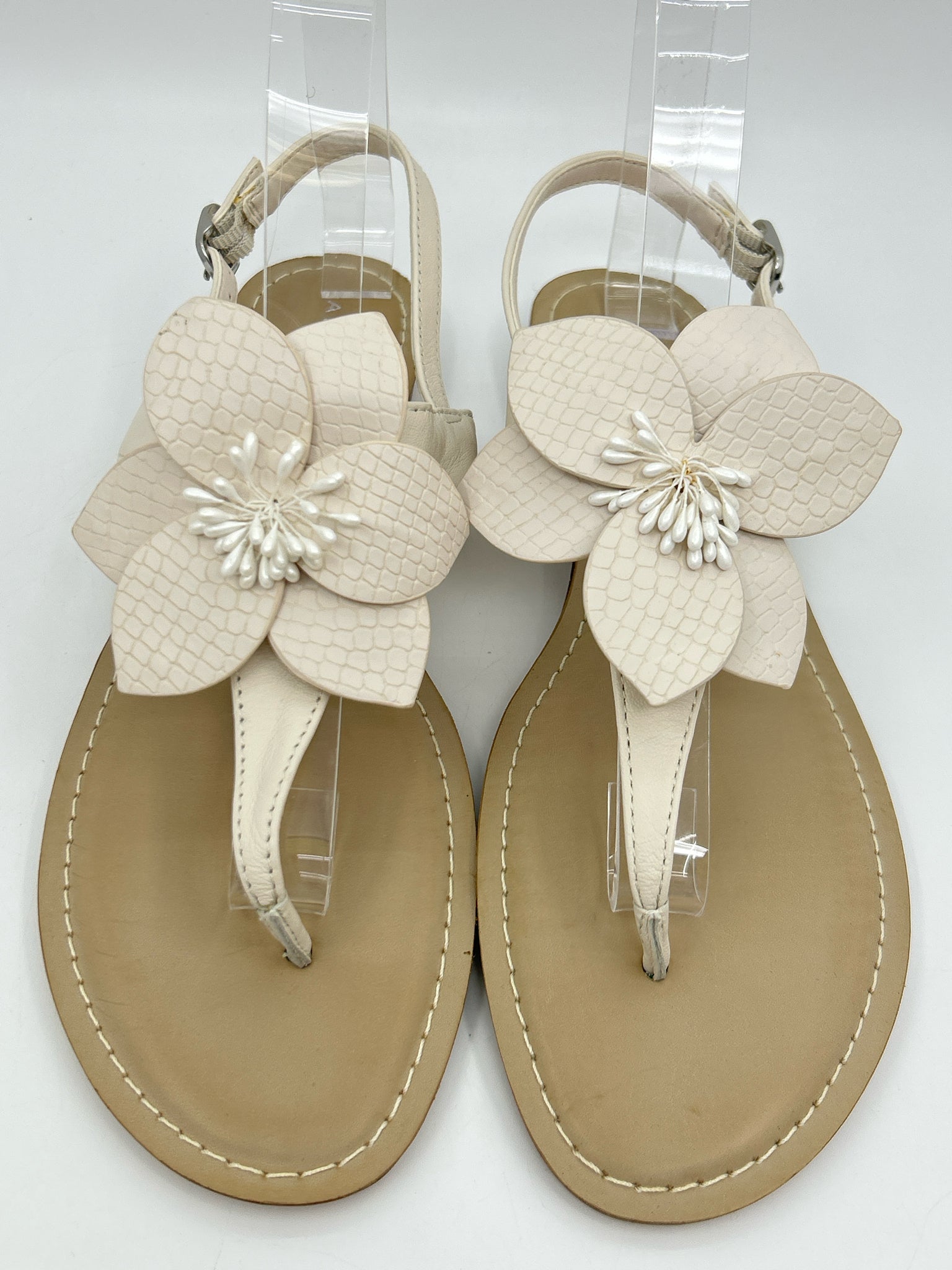 Alex Marie Size 10M Ivory Women Sandal