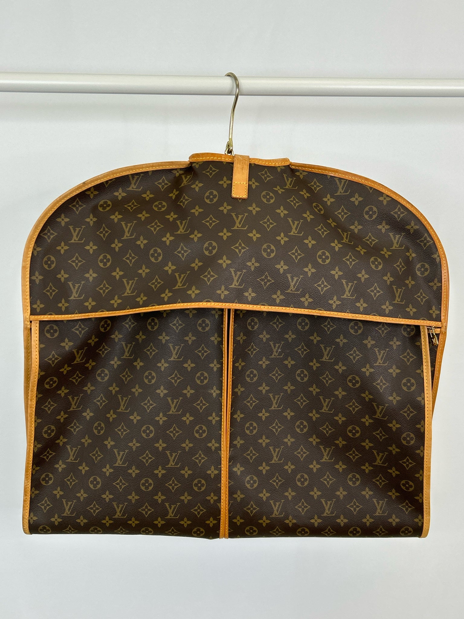 LOUIS VUITTON BROWN MONOGRAM Garment Bag