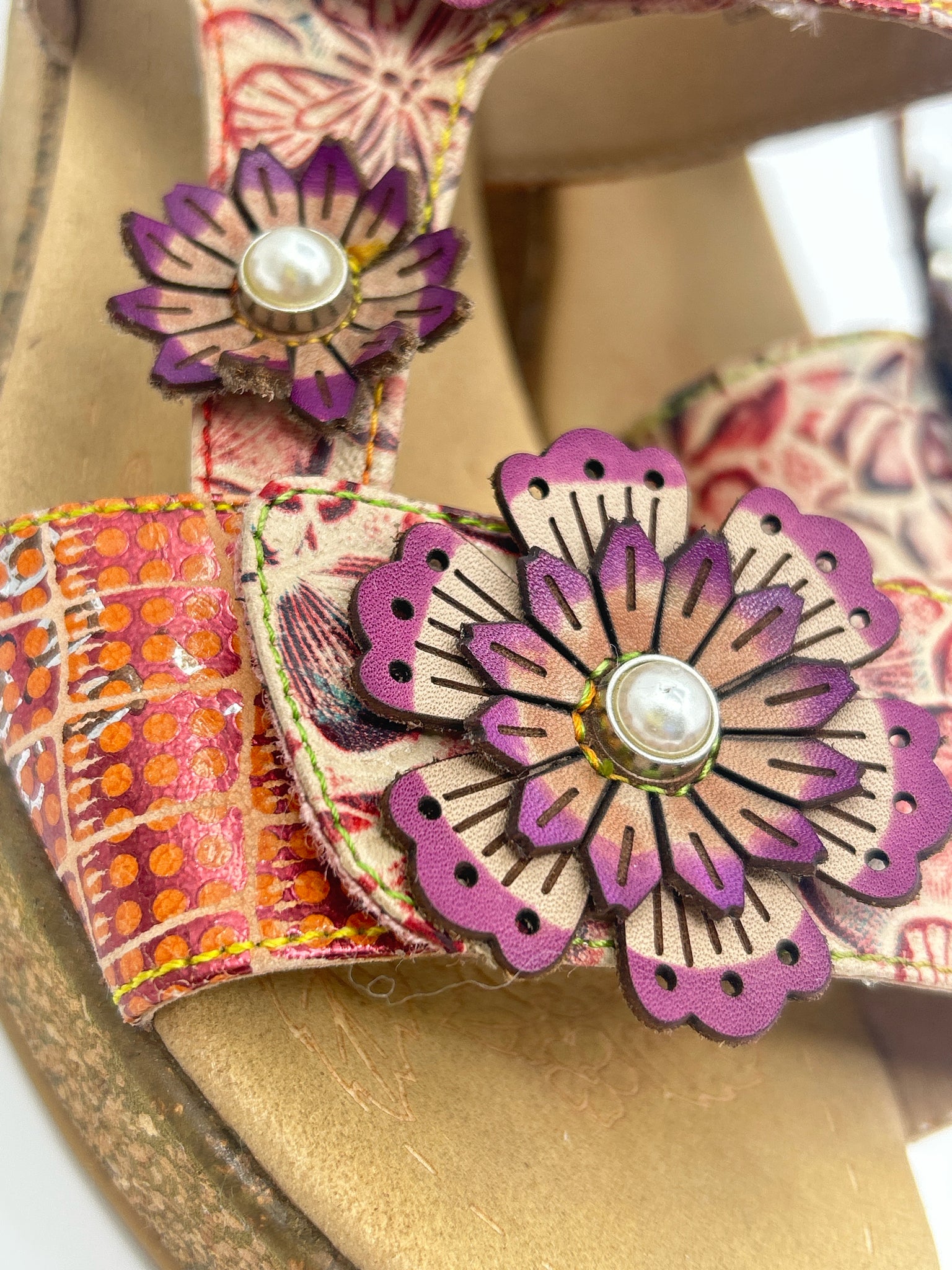 L'ARTISTE Size 38/8 Purple Print Women Sandal